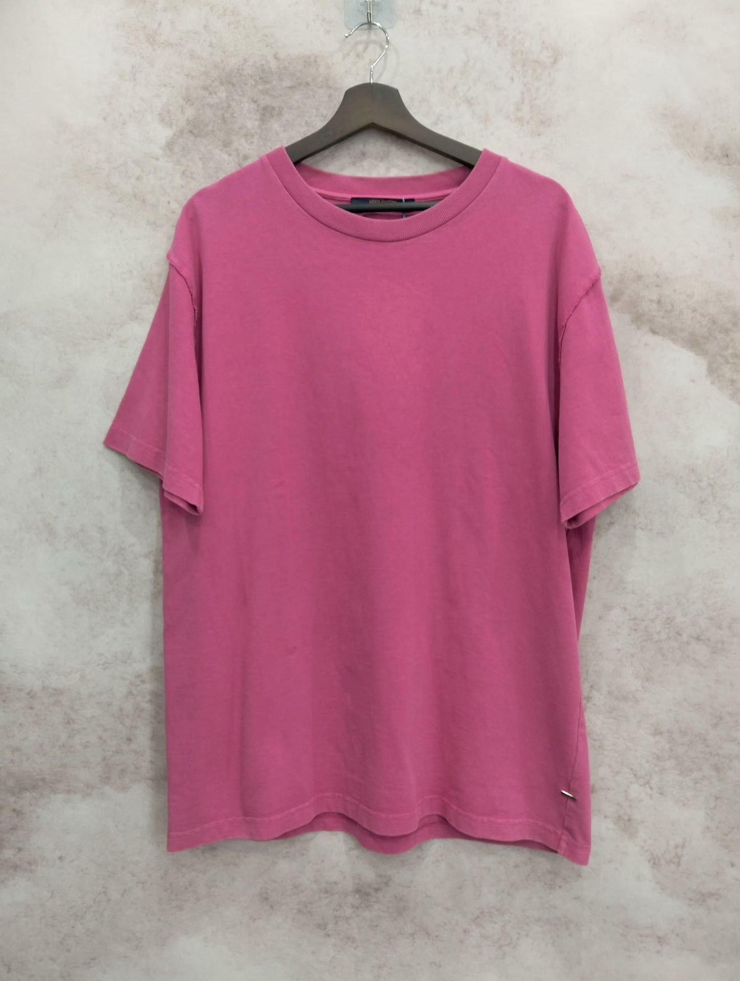 Louis Vuitton Louis Vuitton T-Shirt L Men Size US L / EU 52-54 / 3 - 1 Thumbnail