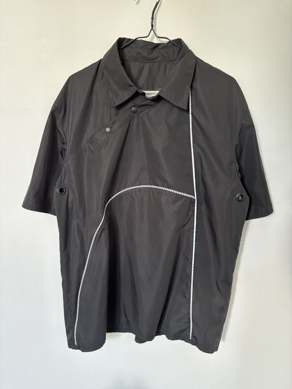 A-COLD-WALL* A Cold Wall Short Sleeved Nylon Shirt Size US L / EU 52-54 / 3 - 1 Thumbnail