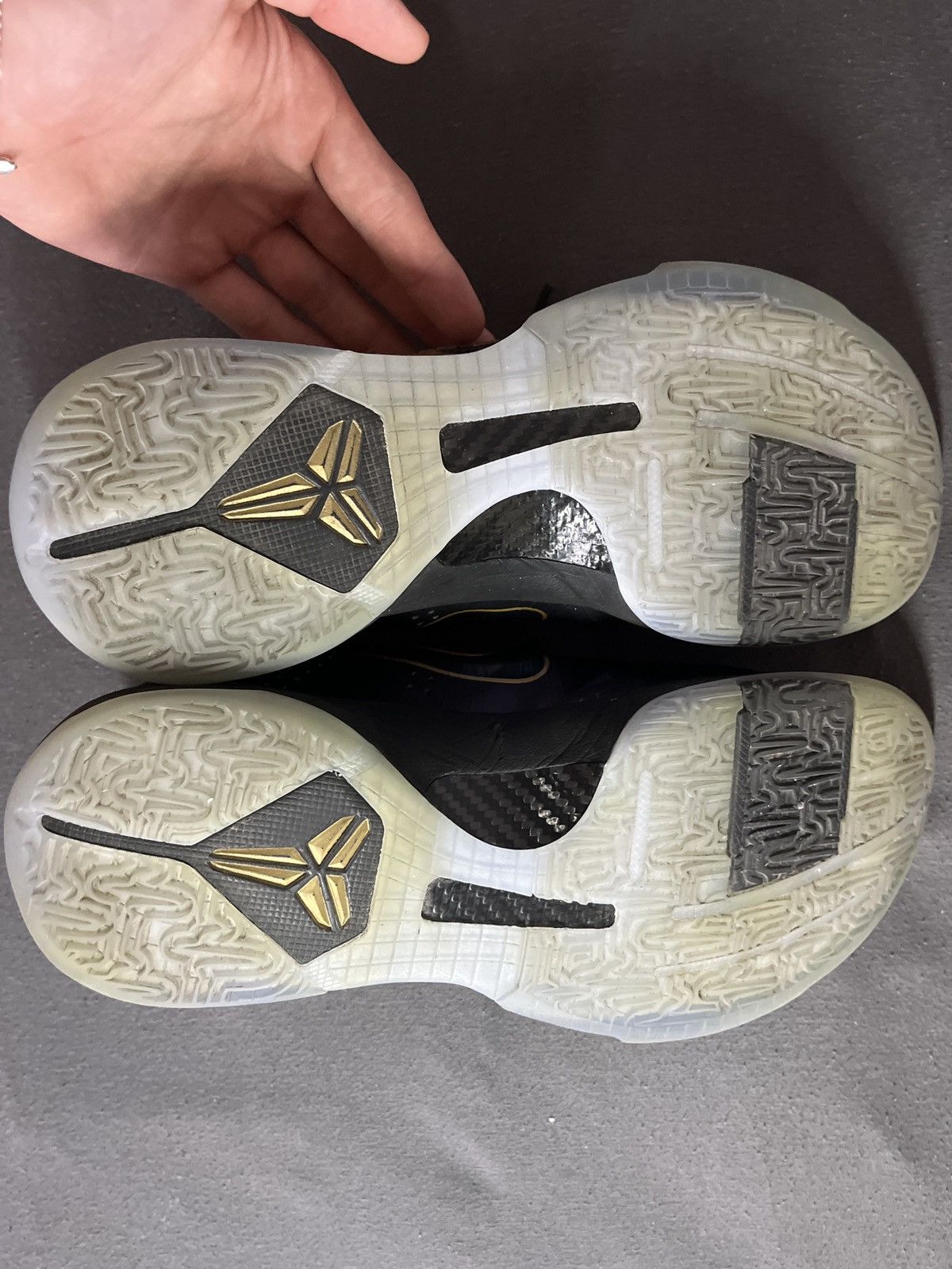 Nike Kobe V protro Size US 10.5 / EU 43-44 - 3 Thumbnail