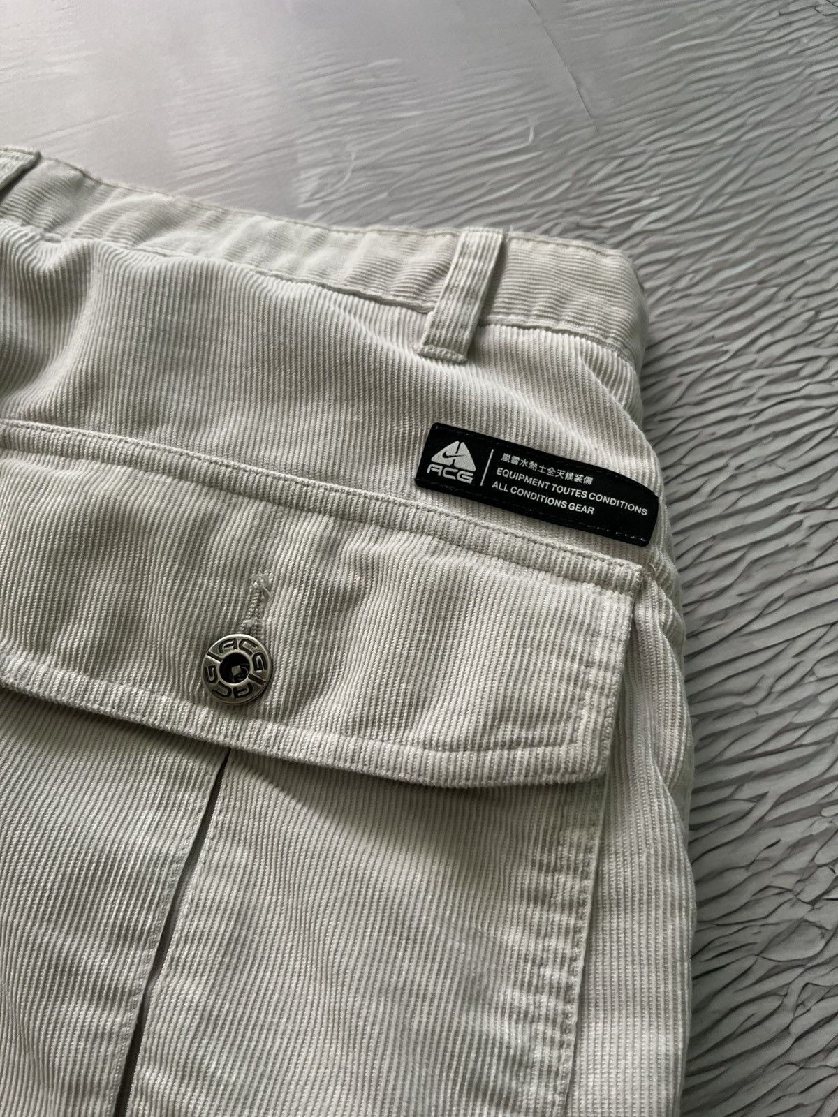 Vintage Y2K Nike ACG Vintage Velvet Streetwear Pants White Size US 32 / EU 48 - 11 Thumbnail