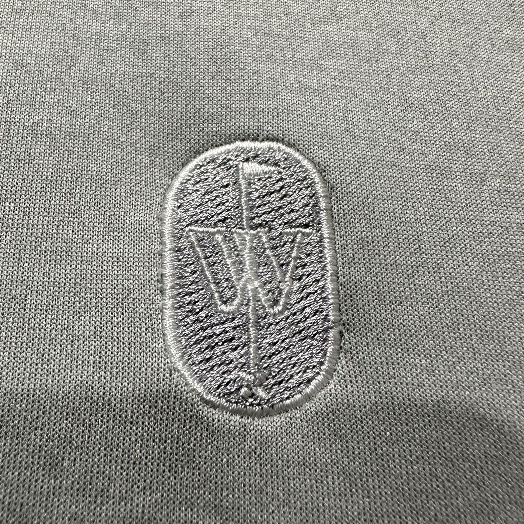 Footjoy FootJoy Pullover Mens Large Gray Quarter Zip Golf Stretch Performance LOGO Size US L / EU 52-54 / 3 - 4 Thumbnail