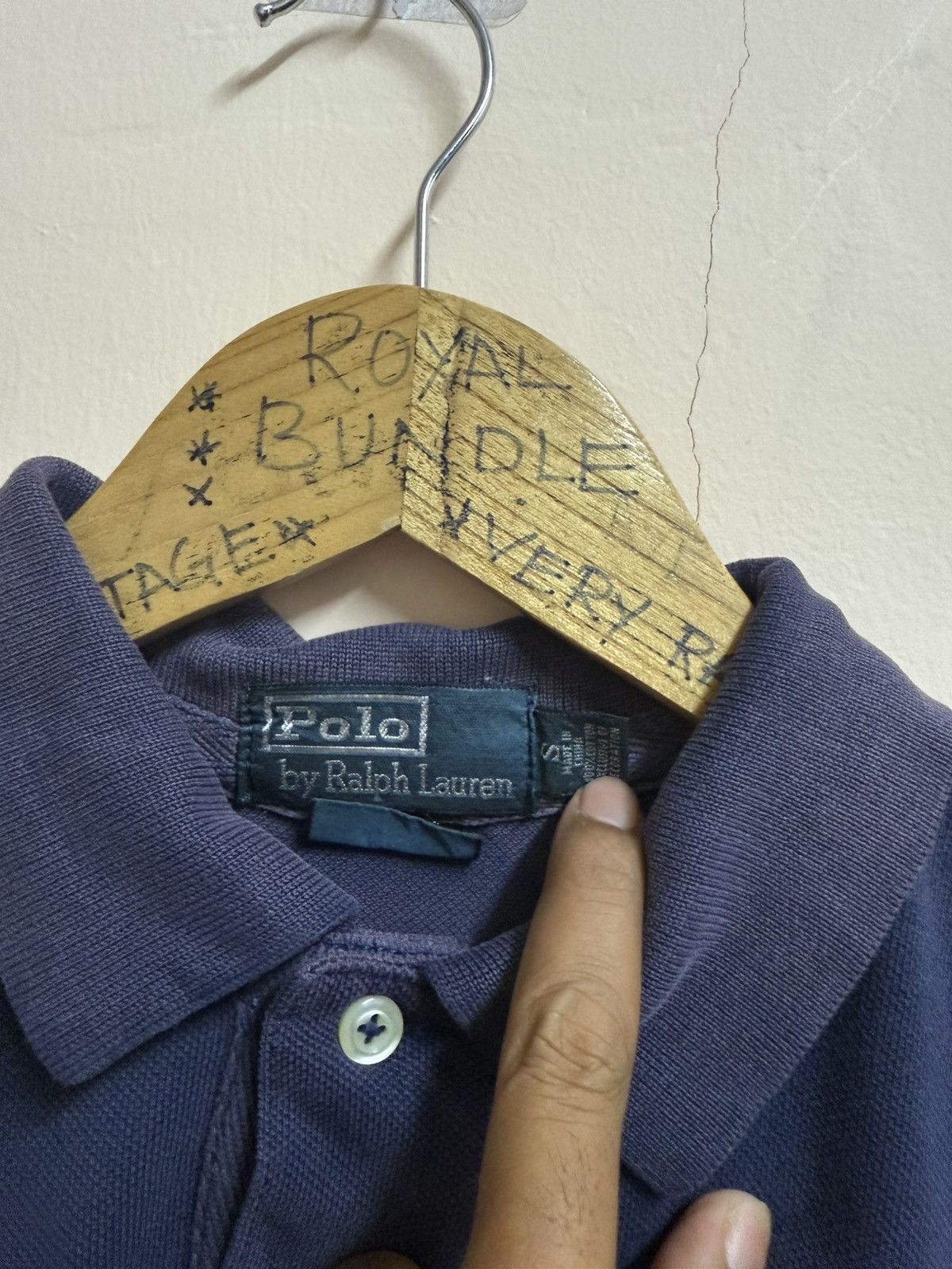Polo Ralph Lauren Distressed Polo By Ralph Lauren London Size US S / EU 44-46 / 1 - 3 Thumbnail
