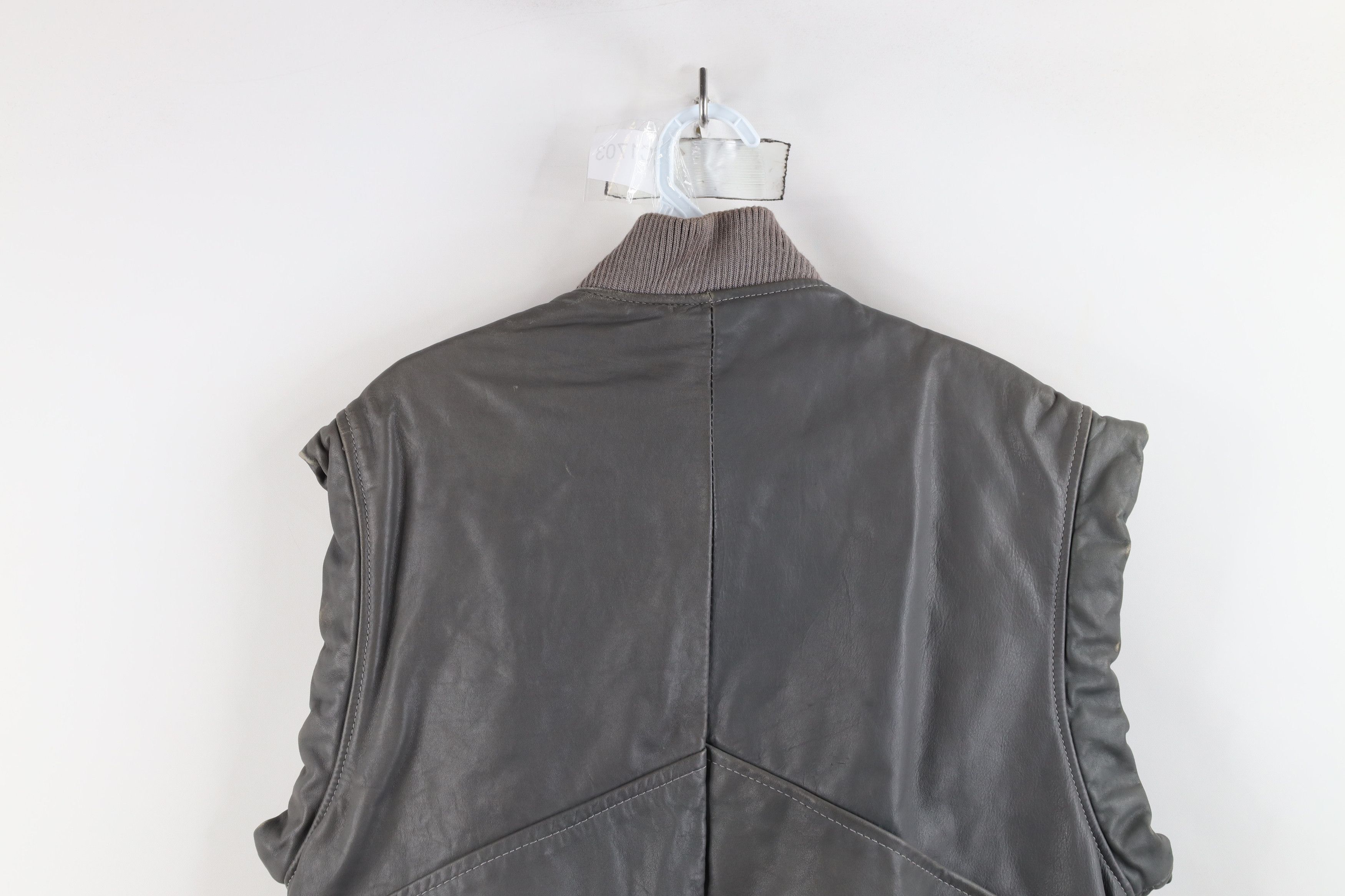 Vintage Vintage 80s 90s Streetwear Leather Sleeveless Vest Jacket Size US S / EU 44-46 / 1 - 15 Thumbnail