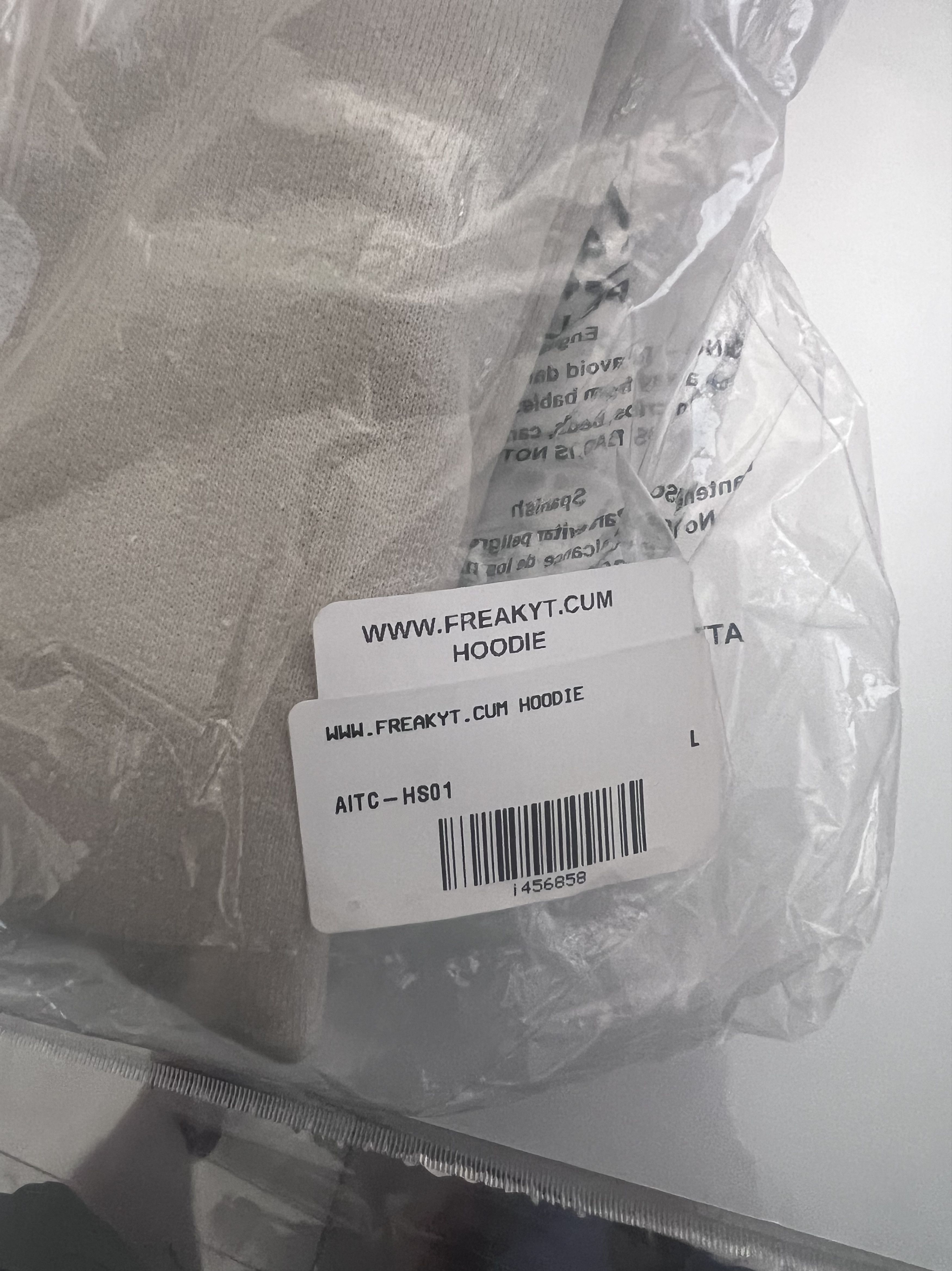 Other Tia Corine "Freaky Entertainment For Freaks" pullover hoodie Size US L / EU 52-54 / 3 - 5 Thumbnail