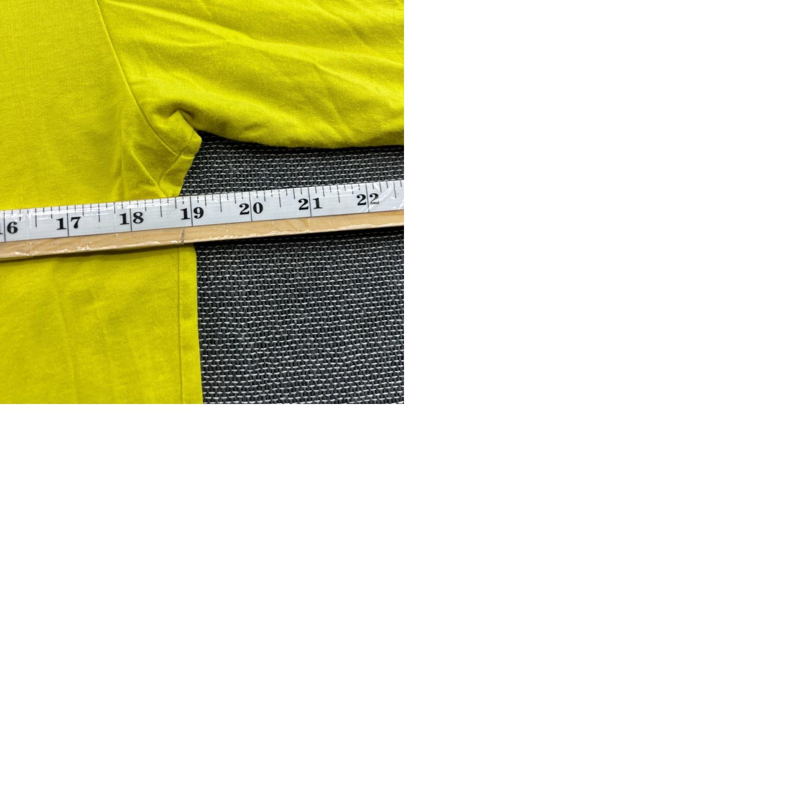 Diesel VINTAGE Diesel DPH Parachutech Mens Shirt Medium Yellow Parachute Polka Dot T-Shirt Moistu re Wicking Size US M / EU 48-50 / 2 - 9 Thumbnail