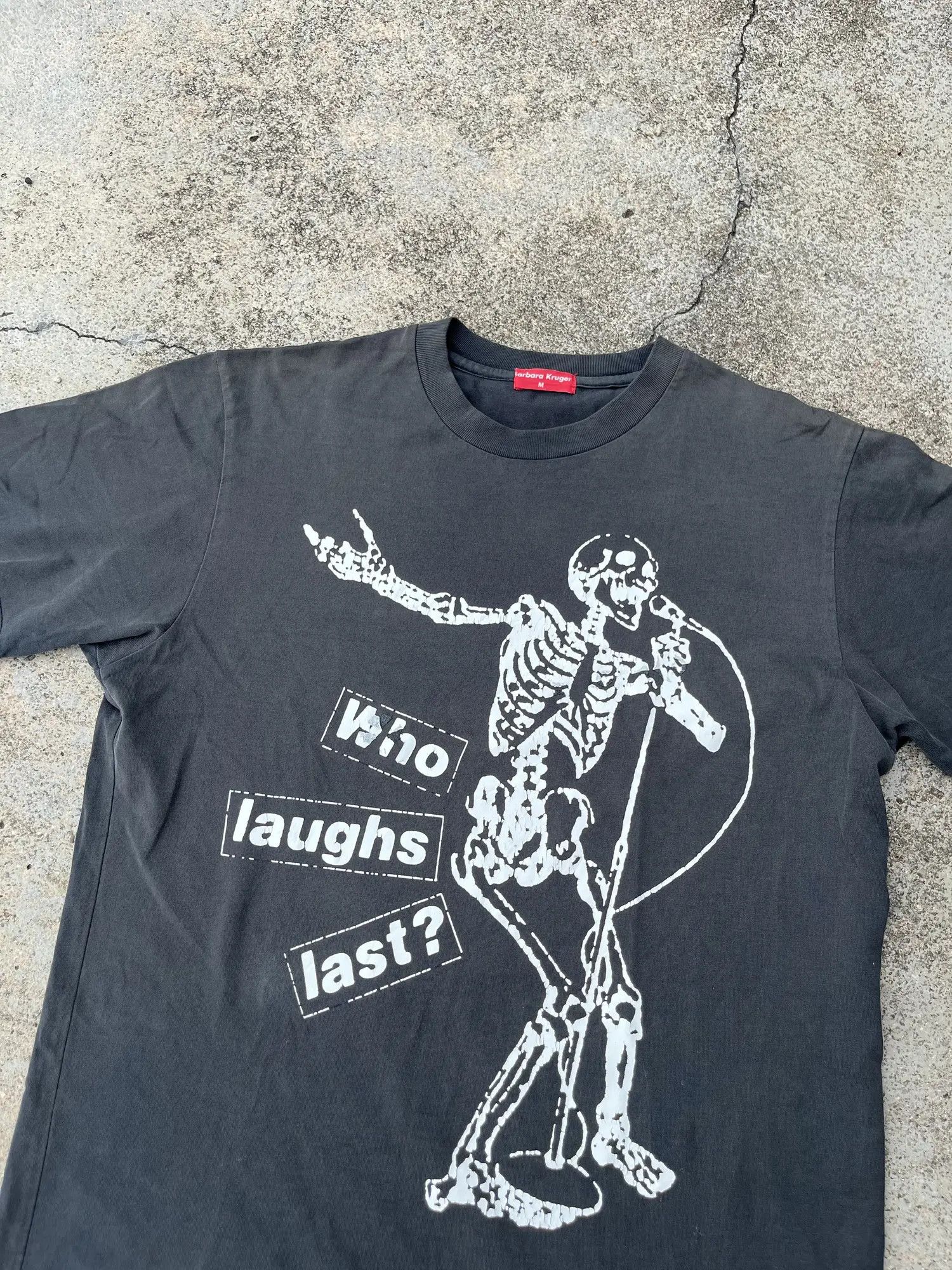 Band Tees Race Against The Machine X Barbara Kruger Size US M / EU 48-50 / 2 - 1 Thumbnail