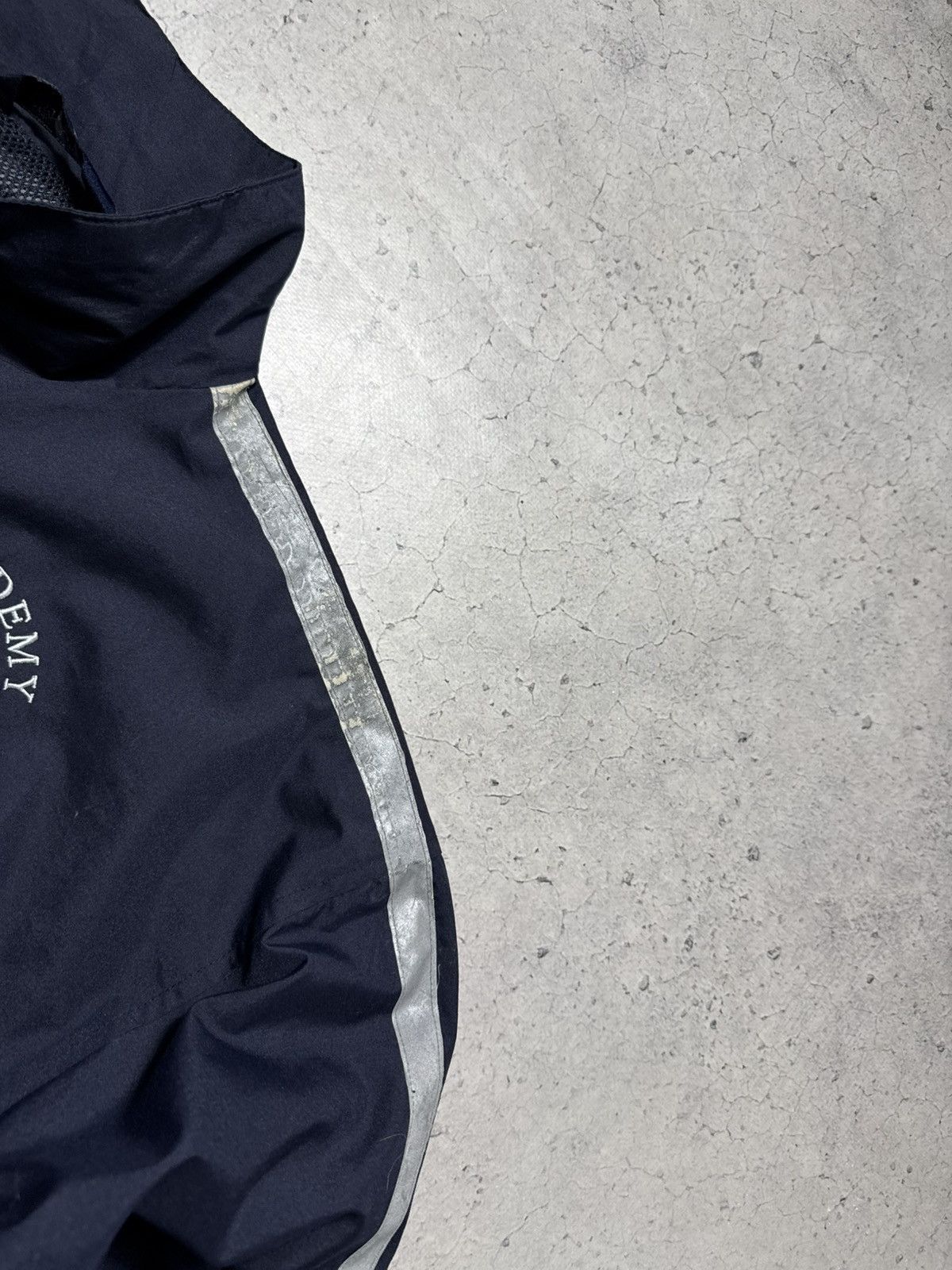 Le Coq Sportif Le coq Sportif FC Manchester City Football Nylon Jacket Size US L / EU 52-54 / 3 - 7 Thumbnail
