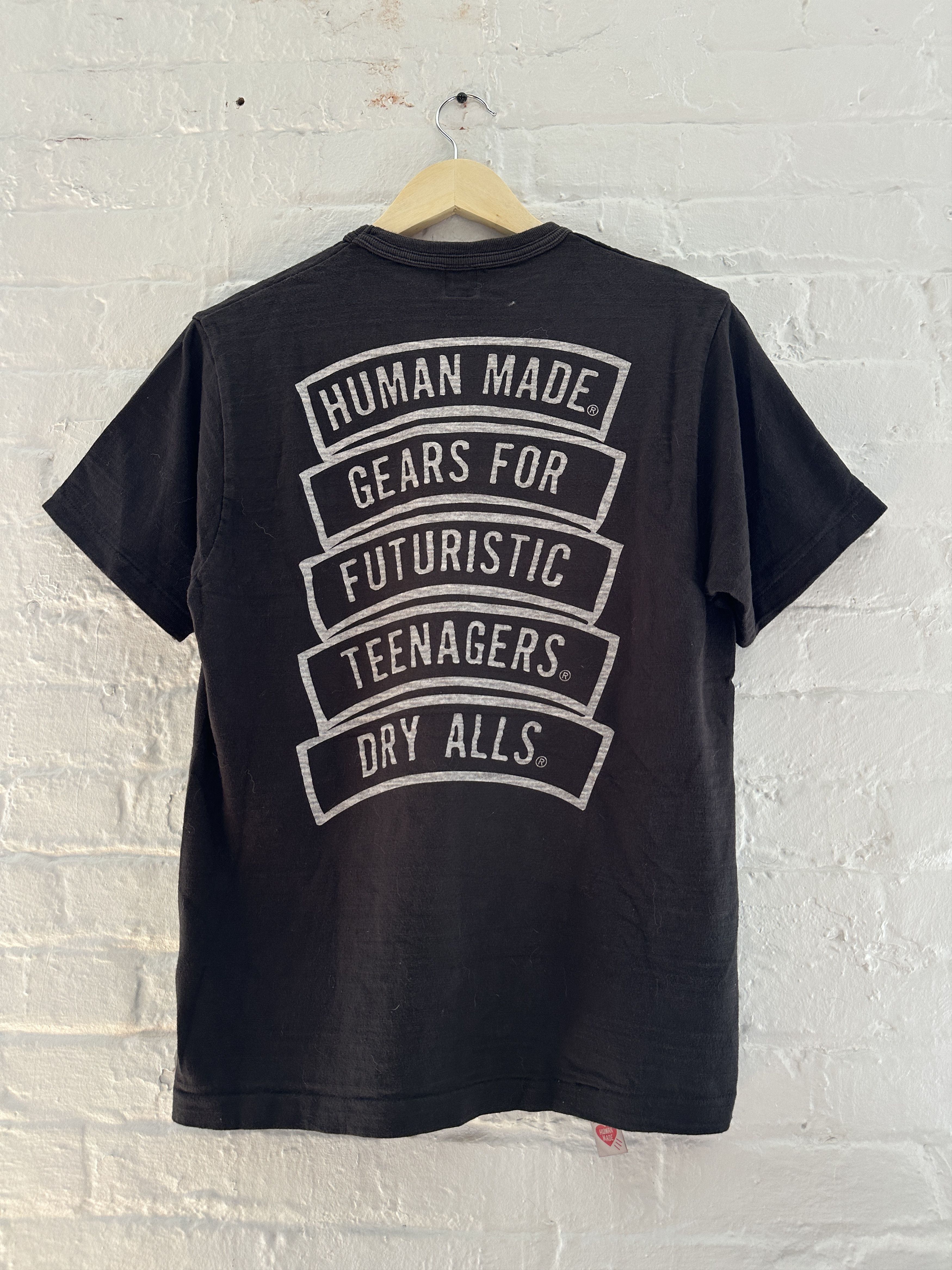 Tシャツ Gears for futuristic teenagers(A2) Tシャツ Gears for futuristic teenagers(A2) Human Made Gears