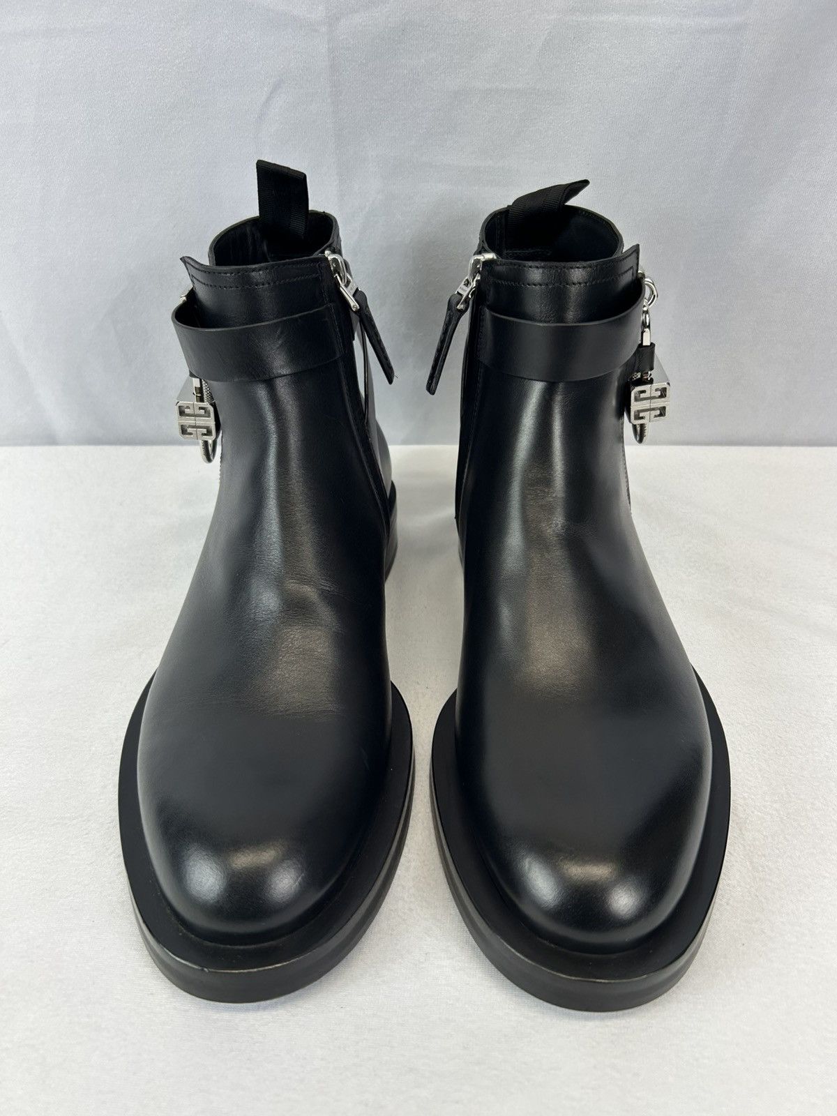 Givenchy Givenchy Lock Ankle Boots In Leather Size US 9 / IT 39 - 6 Thumbnail
