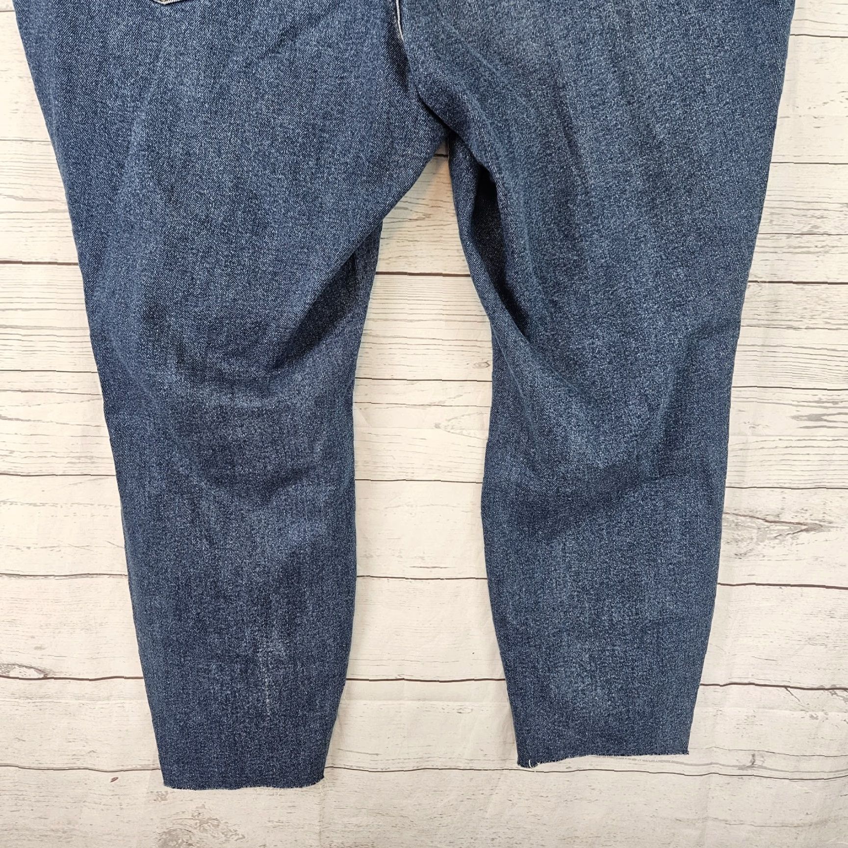 Old Navy Old Navy Womens Rockstar Super Skinny Jeans 24 Blue Distressed Size 42" / US 20 - 6 Thumbnail