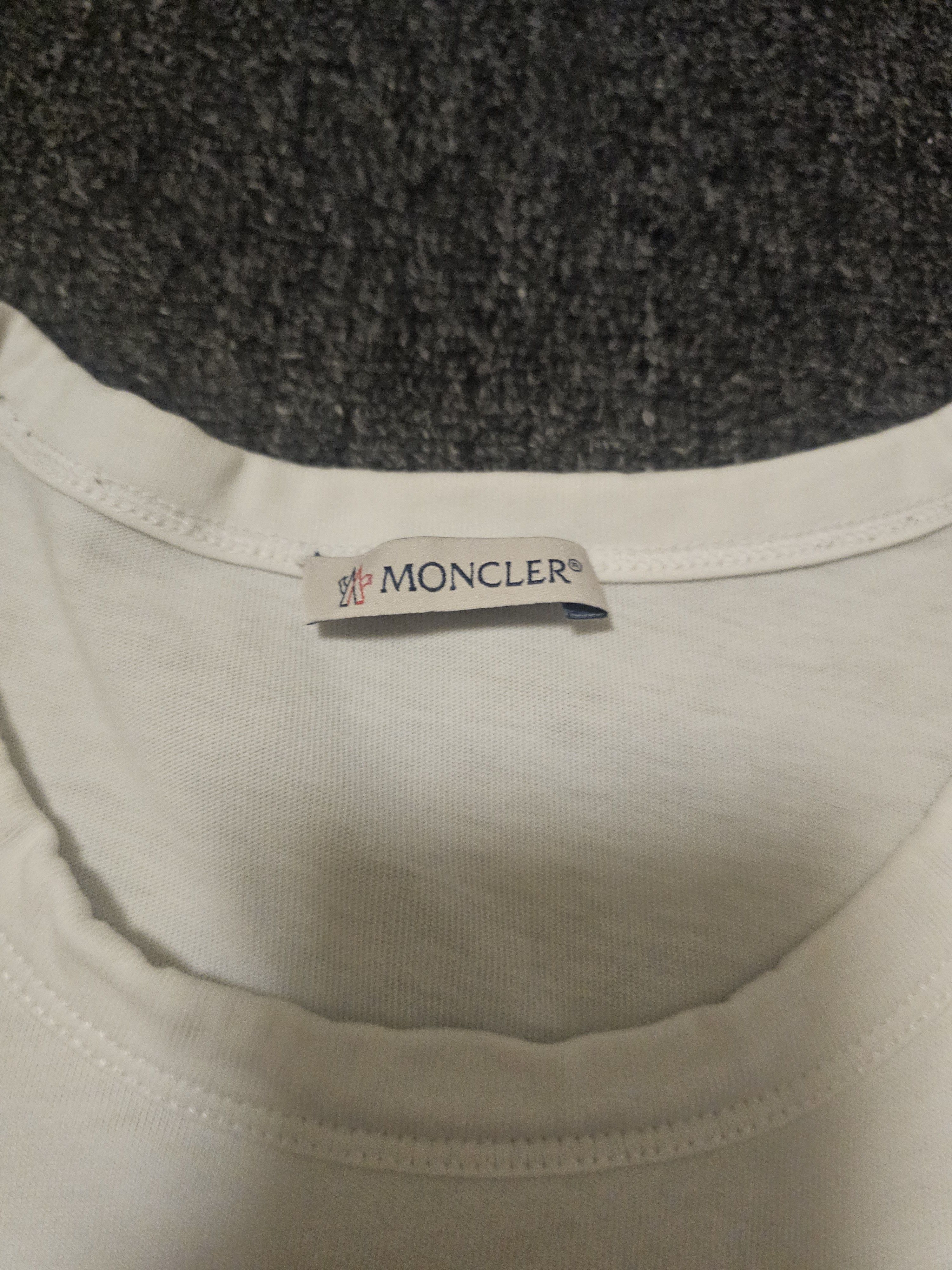 Moncler Moncler men's t-shirt size XL Size US XL / EU 56 / 4 - 3 Thumbnail