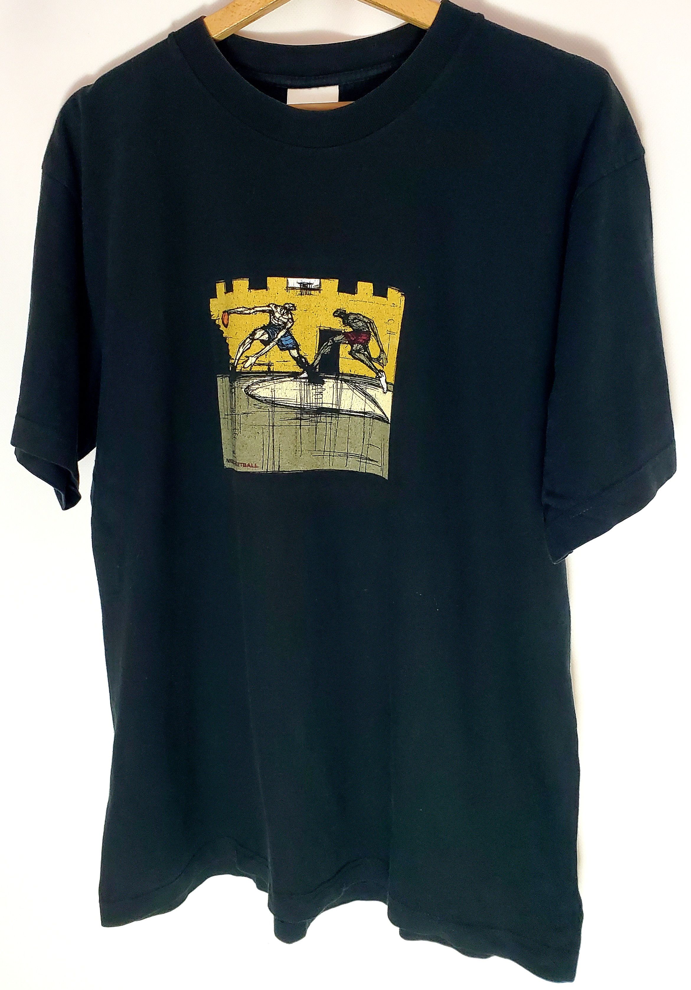 Nike × Vintage Vintage 90s Nike Basketball Court Black Tshirt size L Size US M / EU 48-50 / 2 - 1 Thumbnail
