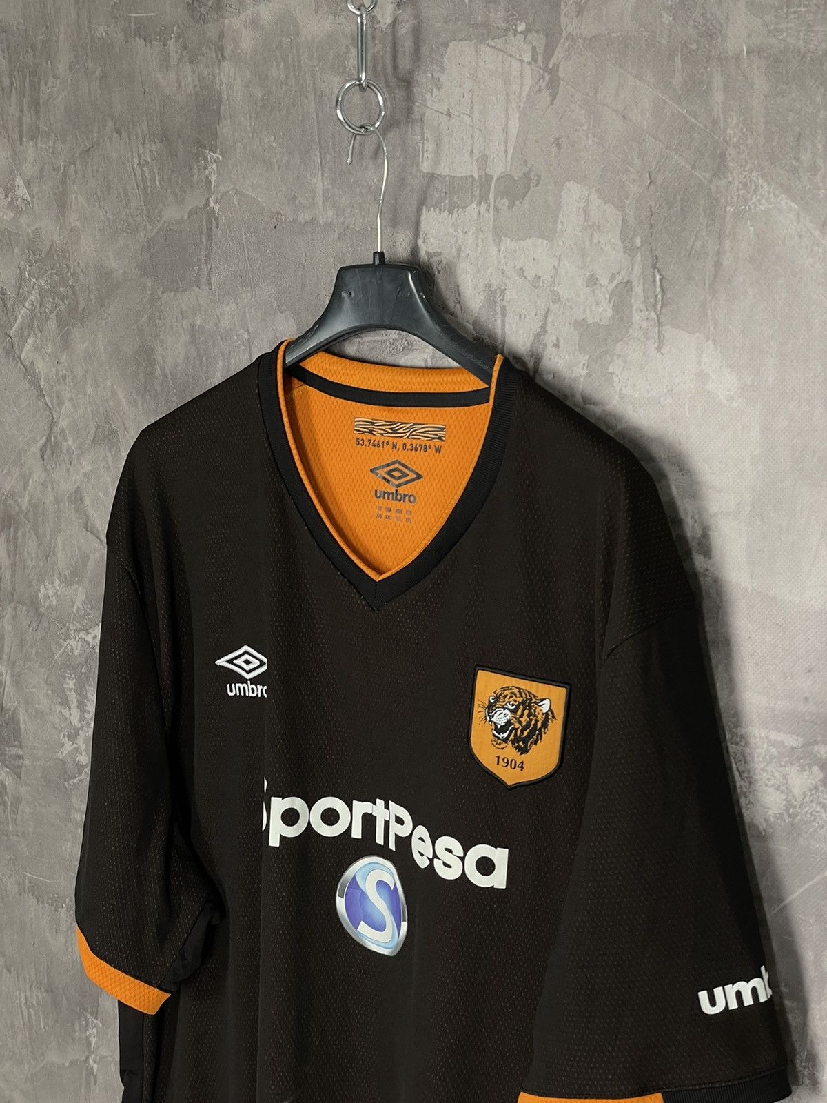 Vintage Vintage 00s Umbro Soccer Jersey Streetwear T shirt Size US XXL / EU 58 / 5 - 7 Thumbnail