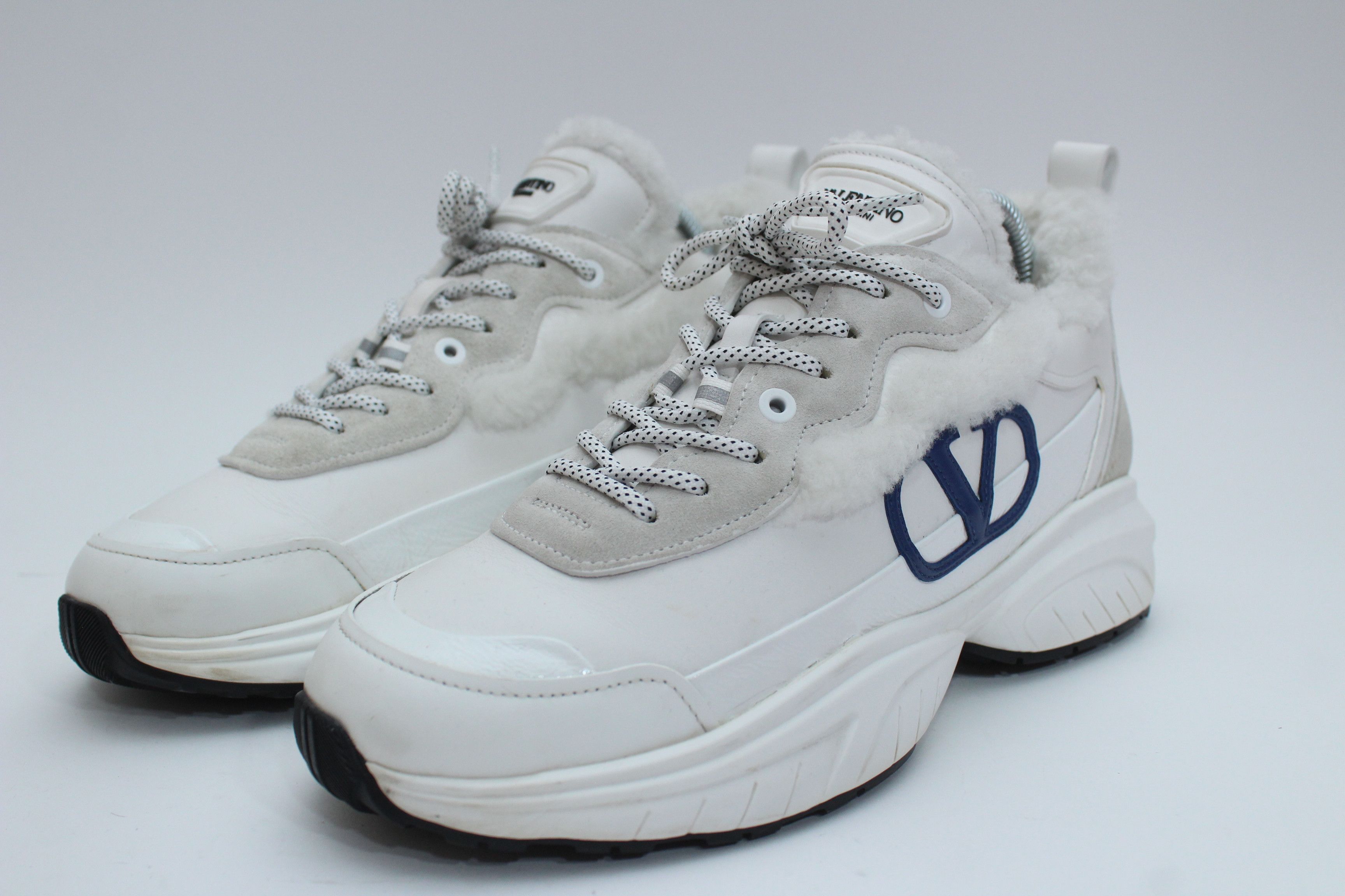 Valentino Valentino Shegoes Shearling VLogo Sneakers White 40.5 Size US 10.5 / IT 40.5 - 4 Thumbnail