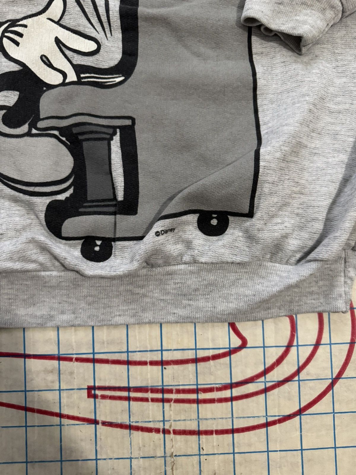 Disney × Mickey Mouse × Vintage Vintage Mickey & Minnie Mouse Piano Graphic Crewneck Women L Size L / US 10 / IT 46 - 8 Thumbnail