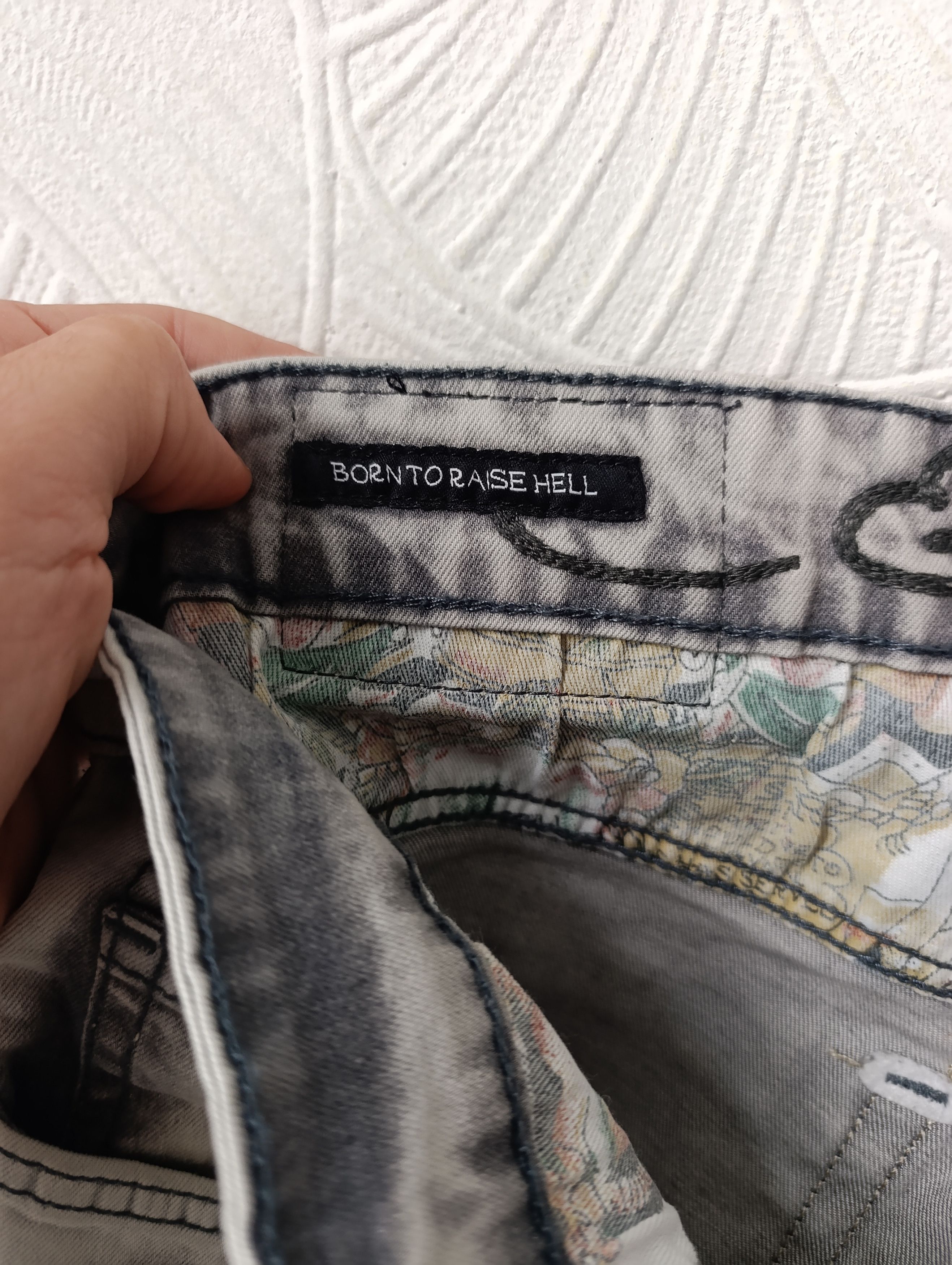 Ed Hardy ED HARDY STRETCH SKULLER SKINNY COTTON DENIM JEANS PANTS Size US 34 / EU 50 - 16 Thumbnail