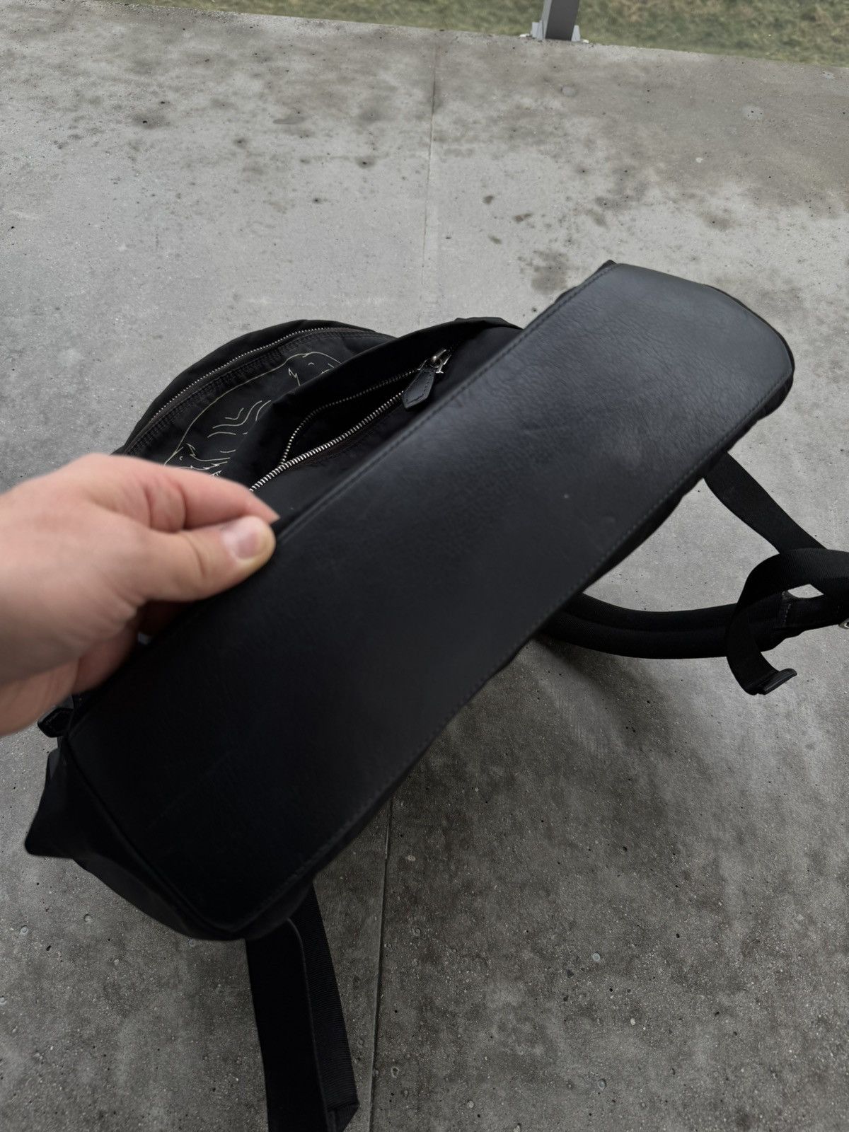 Designer × Givenchy Rare Givenchy Rottweiler Backpack Size ONE SIZE - 5 Thumbnail