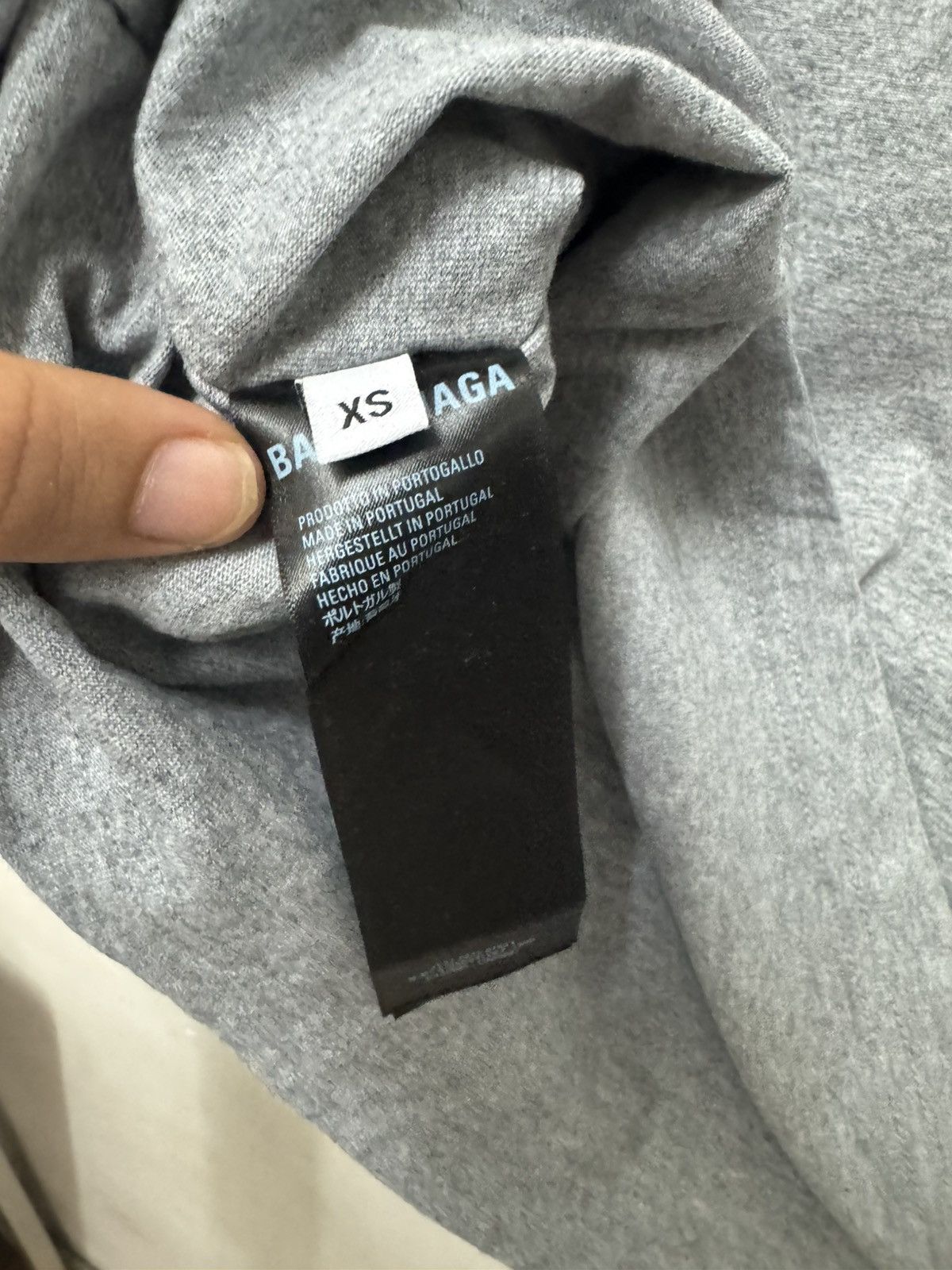 Balenciaga Balenciaga Ebay Embroidered Centre Logo T shirt Size US XS / EU 42 / 0 - 9 Thumbnail