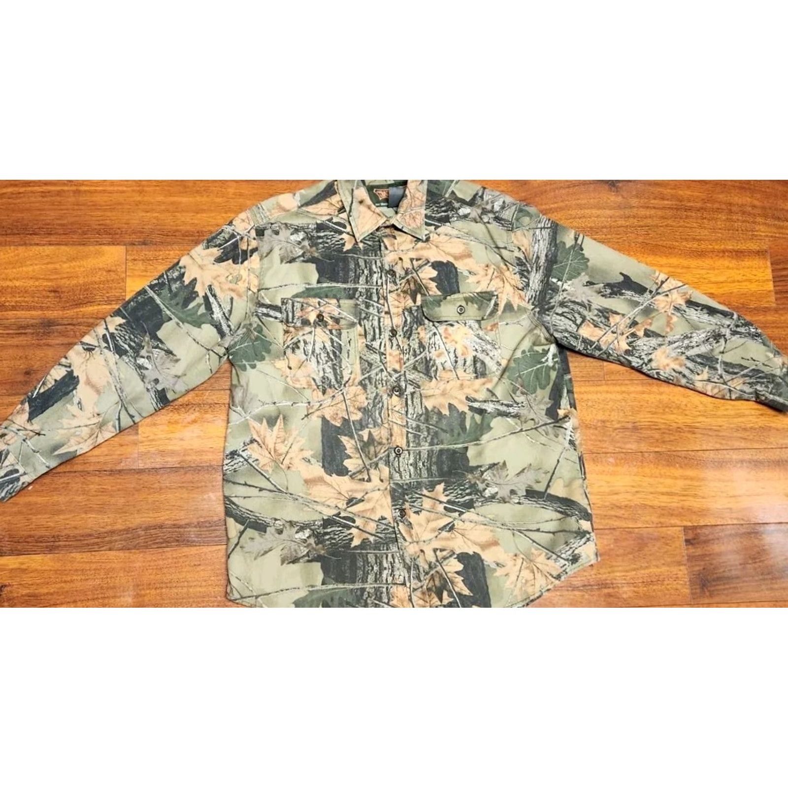 Vintage Trail Crest Shirt Men's XL Camo Button Up Twill Wood Vintage Long Sleeve Outdoor Casual Workwear Shirt Size US XL / EU 56 / 4 - 4 Thumbnail