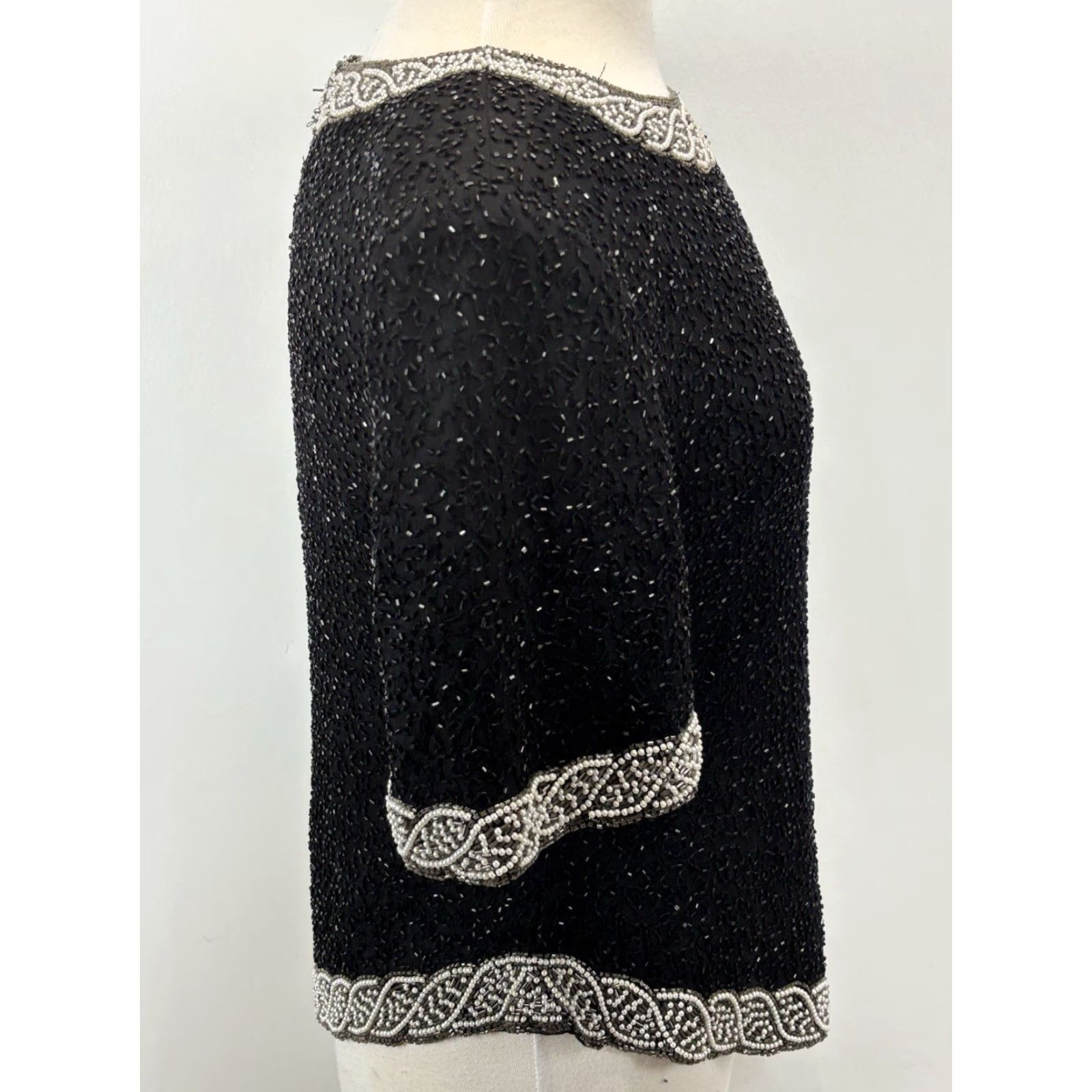 X-LARGE VINTAGE Laurence Kazar Beaded Top Shirt PXL Petite Black Silk Eveningwear 1990s Formal Womens Size XL / US 12-14 / IT 48-50 - 4 Thumbnail