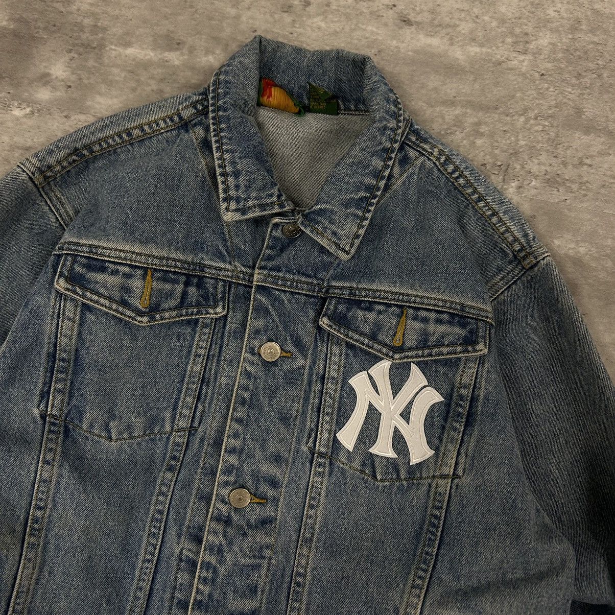 MLB × Vintage vintage New York Yankees denim jacket sz large Size US L / EU 52-54 / 3 - 2 Thumbnail