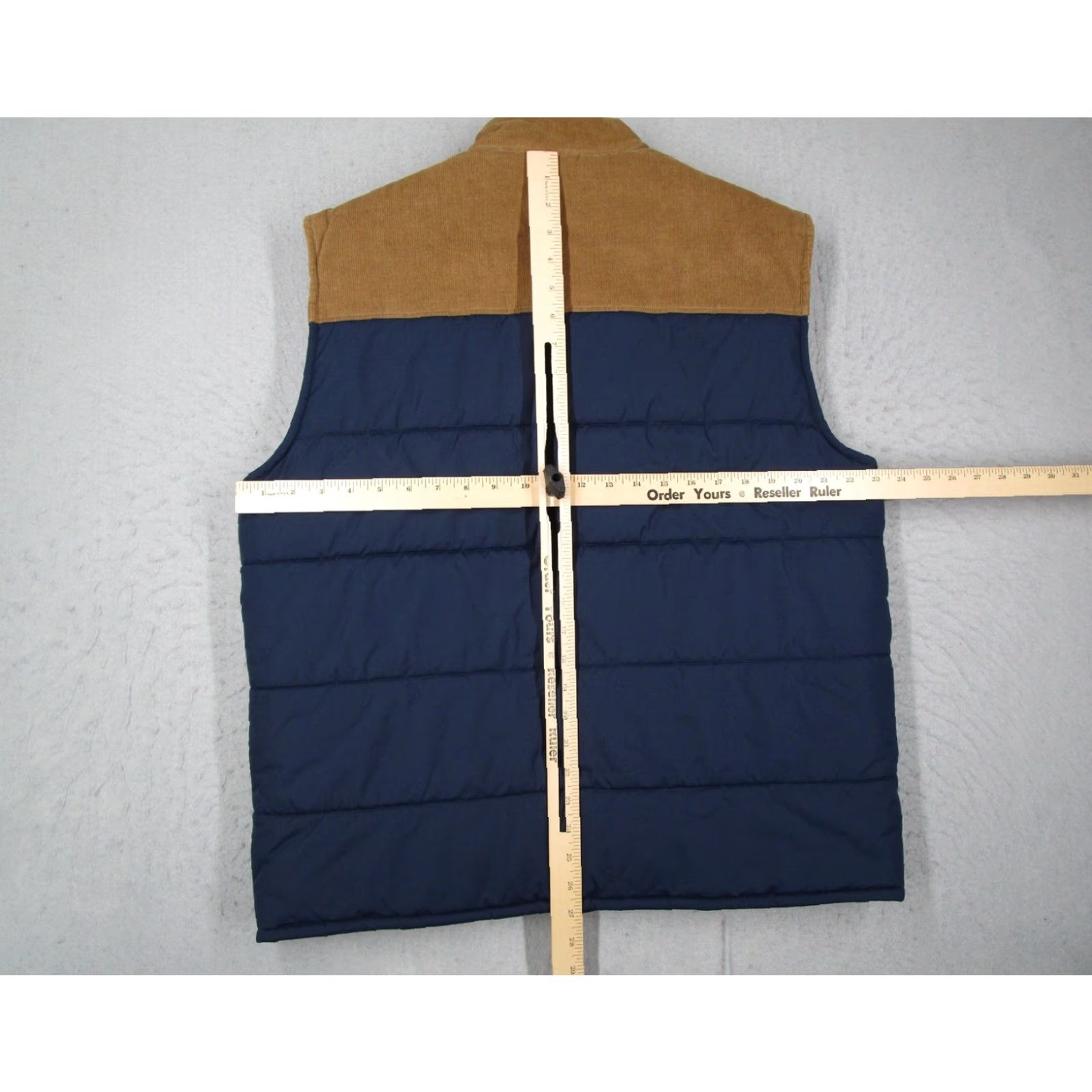 J.Crew J.Crew Vest Mens Large Blue Corduroy Yoke Snap Quilted Puffer Outerwear F4370 Size US L / EU 52-54 / 3 - 4 Thumbnail