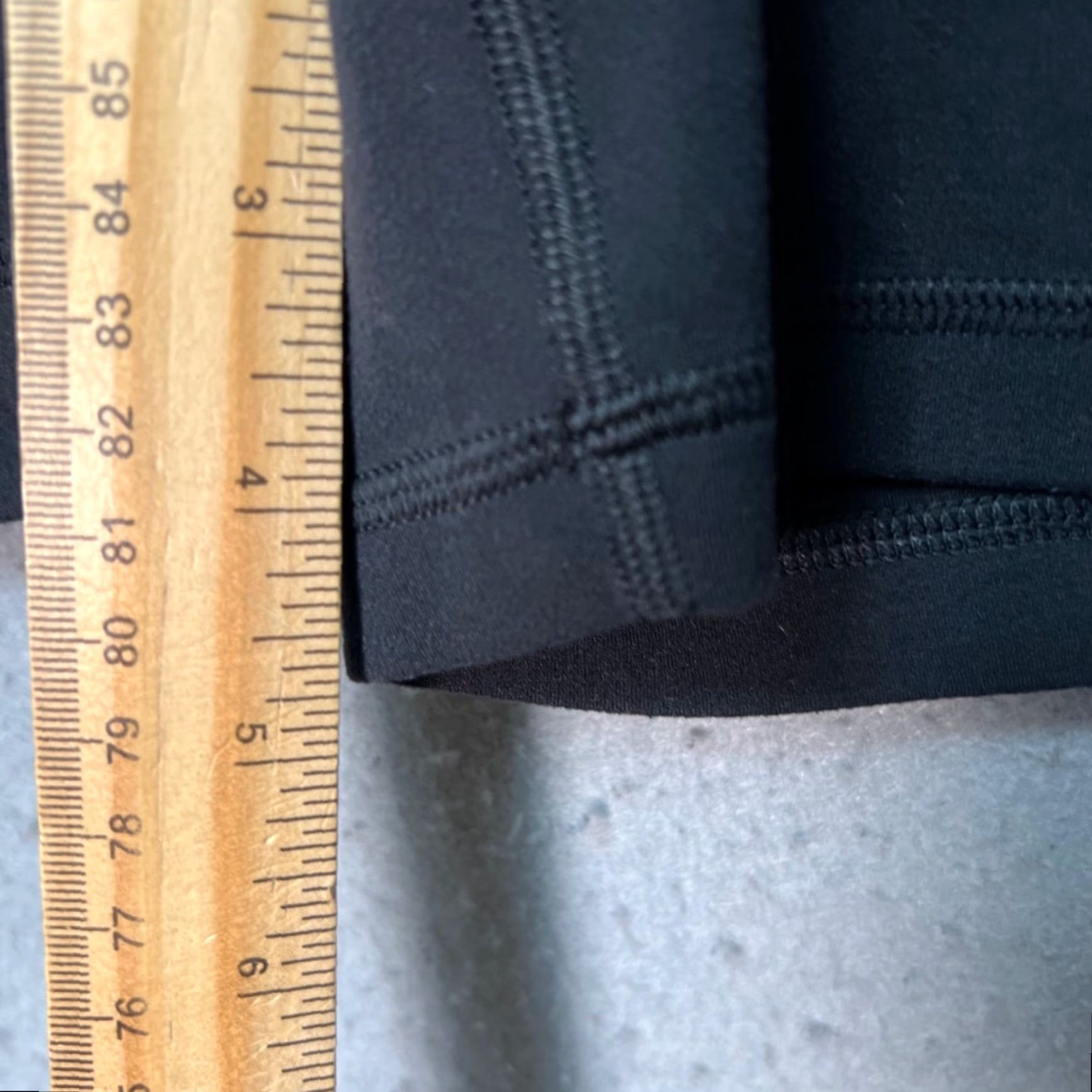 TNA TNA Womens Small Black High-Waisted Athletic Biker Shorts Shirt/Activewear? Size 28" / US 6 / IT 42 - 7 Thumbnail