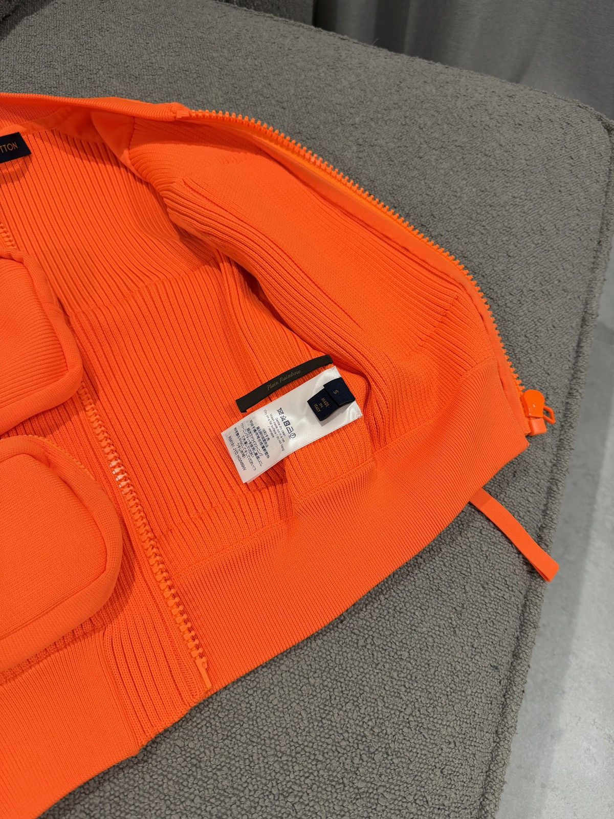 Louis Vuitton LOUIS VUITTON Virgil Abloh Multi 3D Pocket Vest Jacket S Size US S / EU 44-46 / 1 - 11 Thumbnail