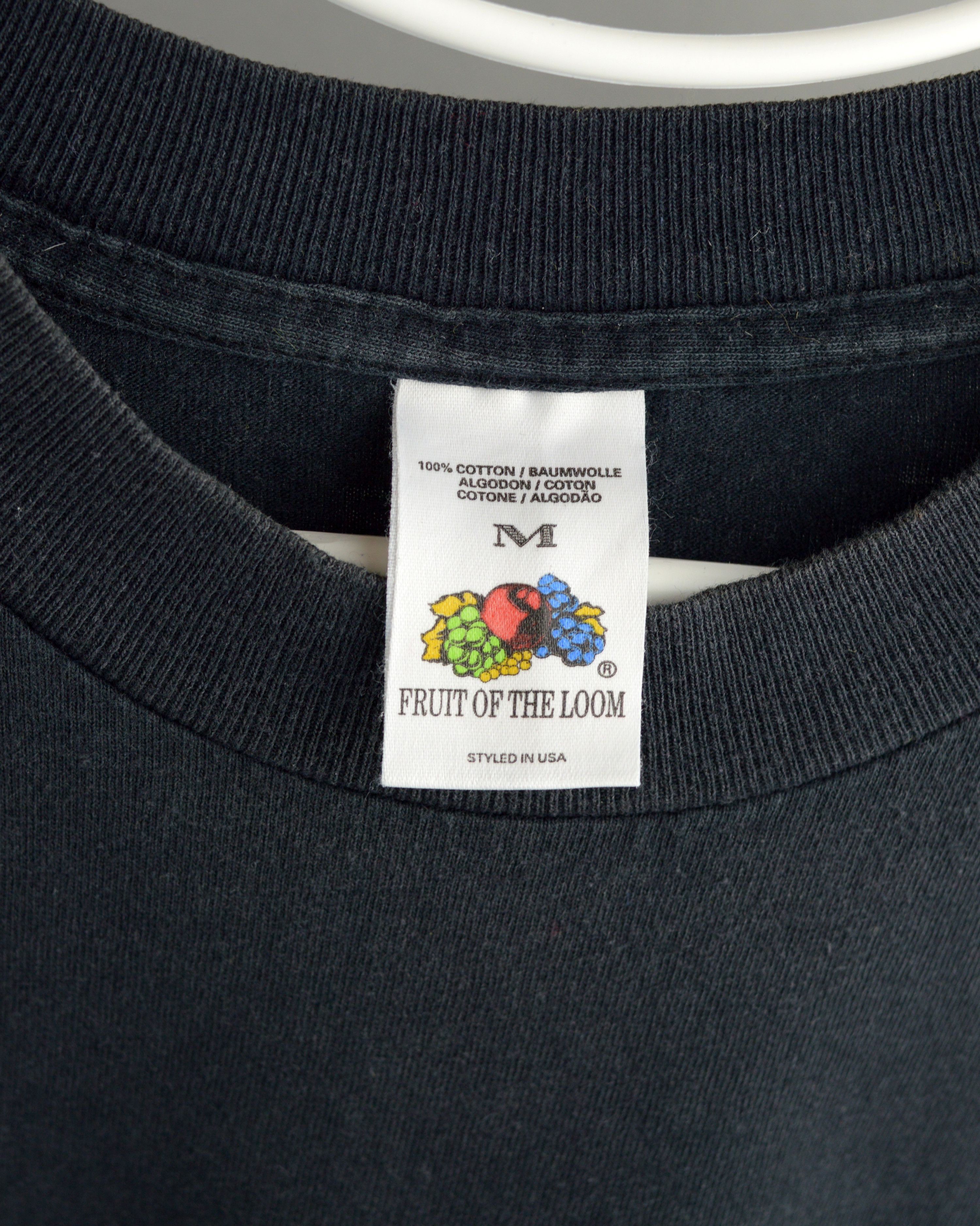 Vintage Vintage Fruit Of The Loom Blank t shirt Size US M / EU 48-50 / 2 - 3 Thumbnail