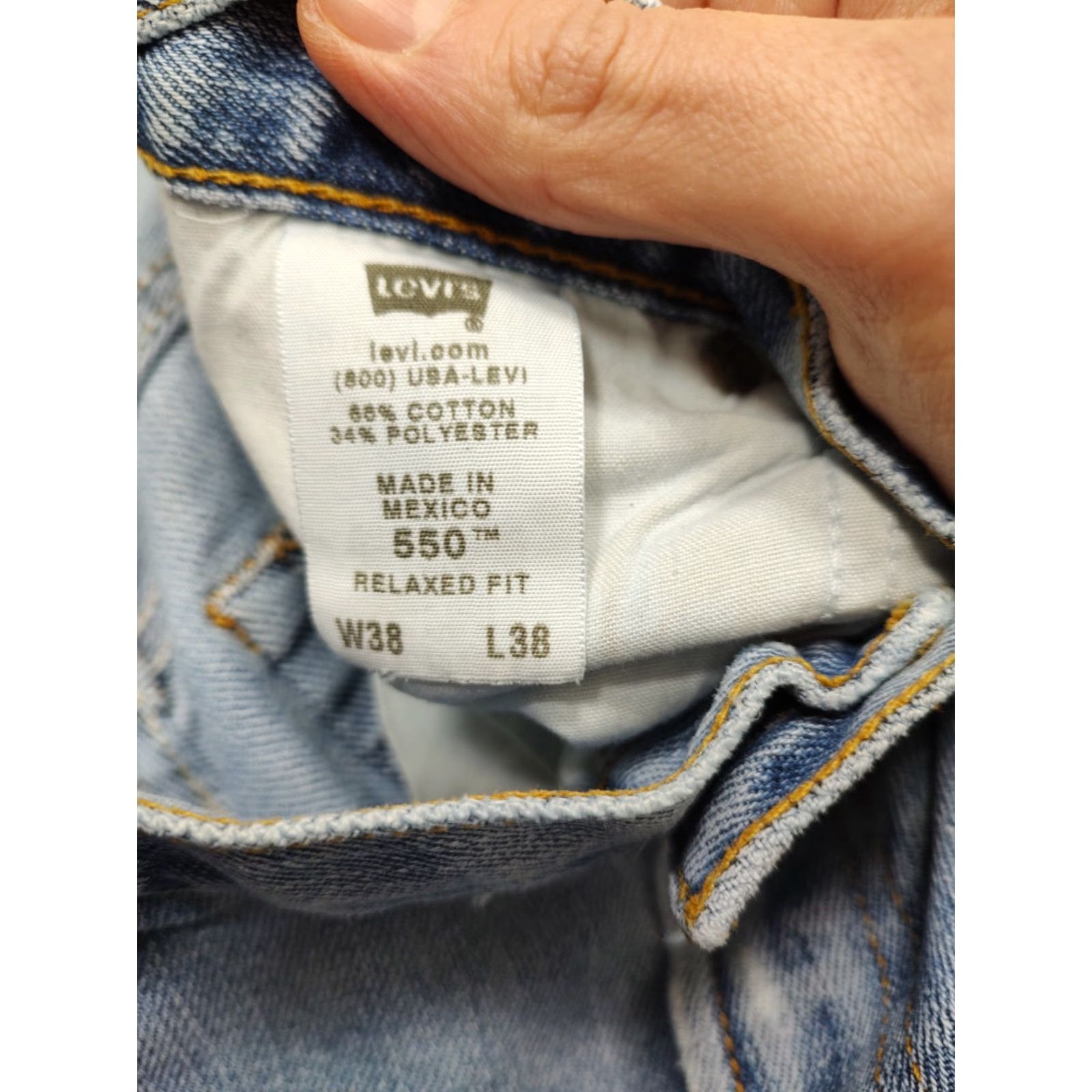 Levi's VINTAGE Levi's 550 Jeans Mens Relaxed 37x37 Light Blue Denim Baggy 90s Y2K USA Steel Logo Pockets Distressed Cotton Blend Regular Waist 37 Inseam 37 Size US 37 - 7 Thumbnail