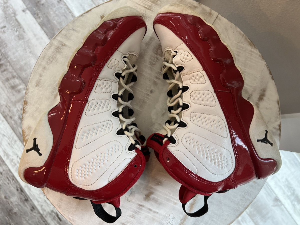 Jordan Brand × Nike Jordan 9 Retro Gym Red Size 6.5y Size US 6.5 / EU 39-40 - 5 Thumbnail