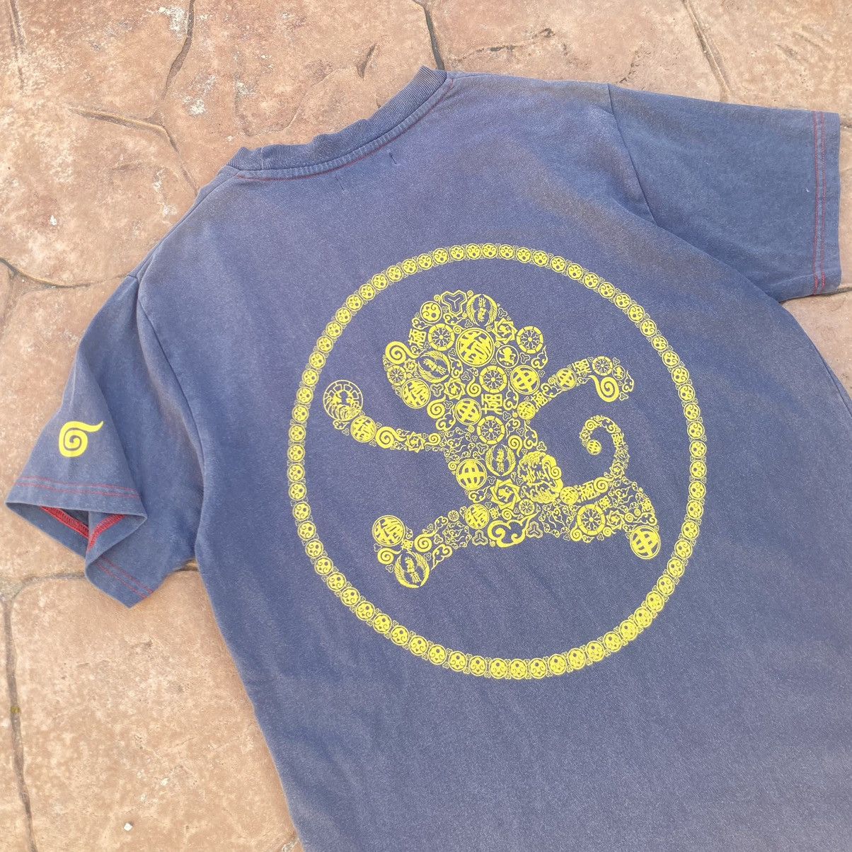 Japanese Brand Thrashed Faded Vintage Y2K Go-Coo Monkey ERD GRUNGE TEE Size US L / EU 52-54 / 3 - 5 Thumbnail