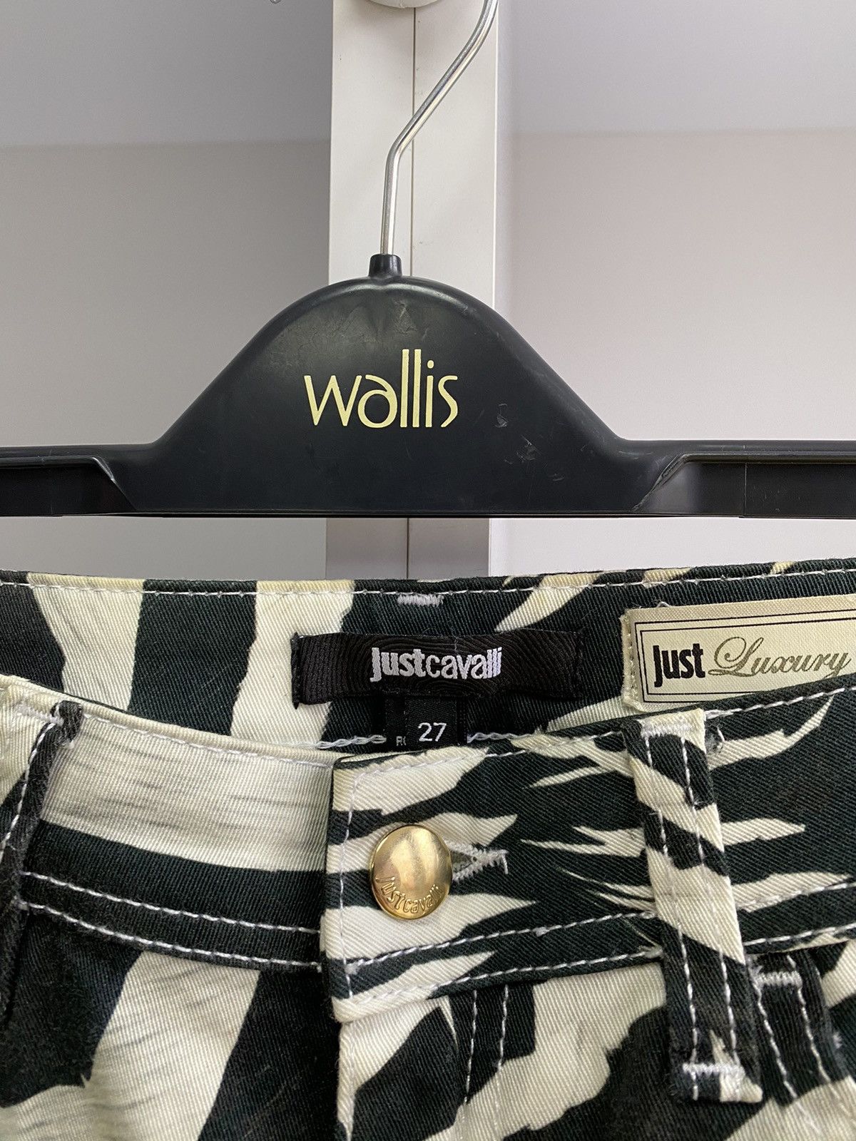 Just Cavalli × Vintage Vintage Just Cavalli Black/White Printed women’s pants Size 27" / US 4 / IT 40 - 14 Thumbnail