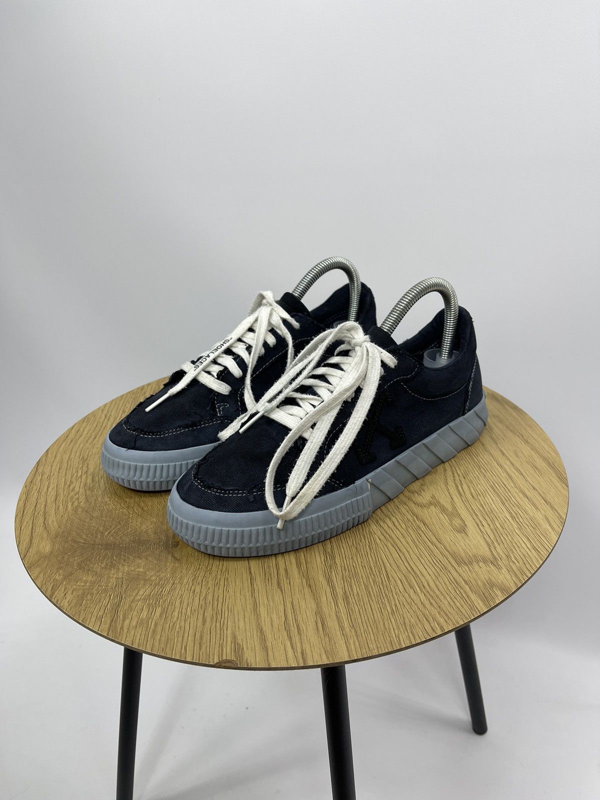 Off-White Off-White Low Vulcanized Sneakers Black Canvas Size EU 39 Size US 7 / EU 40 - 1 Thumbnail