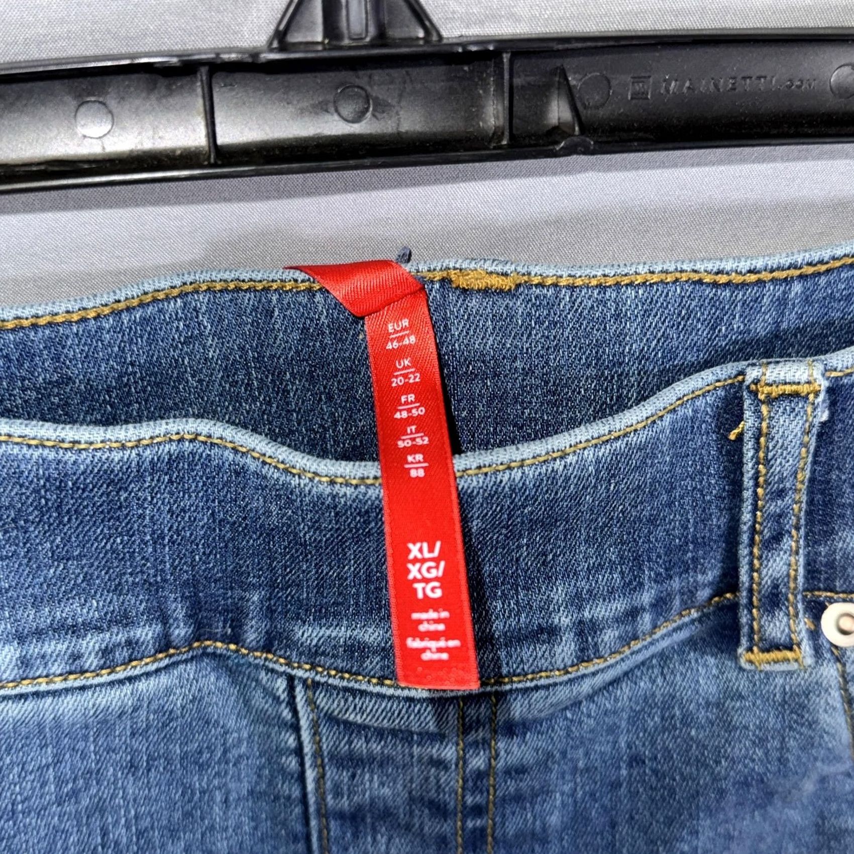 Spanx Spanx Jeans Womens XL Blue Denim 37x30 Stretch High Rise Slimming Pants Jegging Size 40" / US 18 - 4 Thumbnail