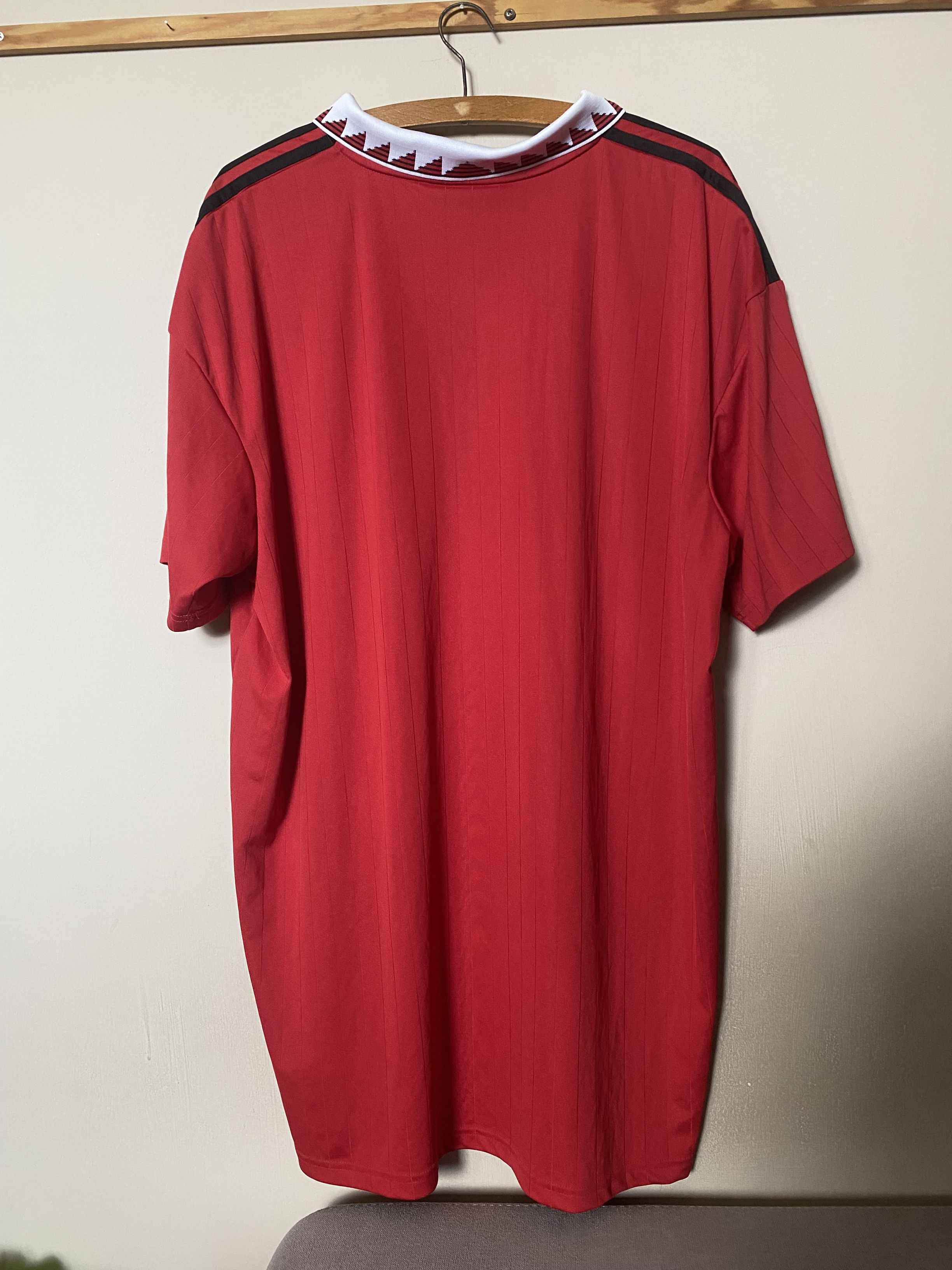 Adidas MANCHESTER UNITED FC. 2022 - 2023 - Adidas - 2XL - UNIQUE Size US XXL / EU 58 / 5 - 2 Thumbnail
