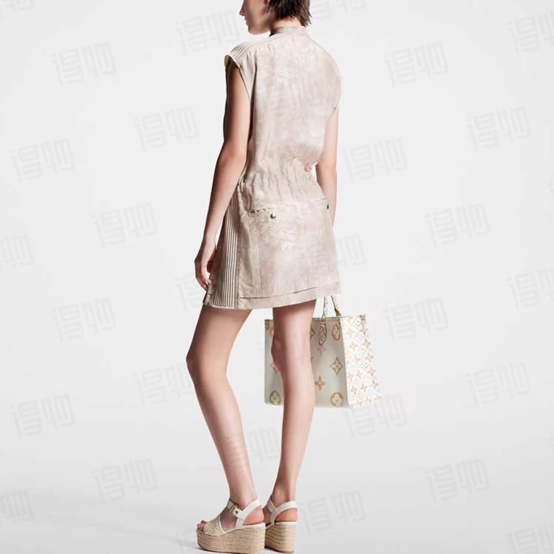 Louis Vuitton LV Women's Tropical Print Sleeveless Roundneck Dress 32 Size XXS / US 00 / IT 34 - 9 Thumbnail