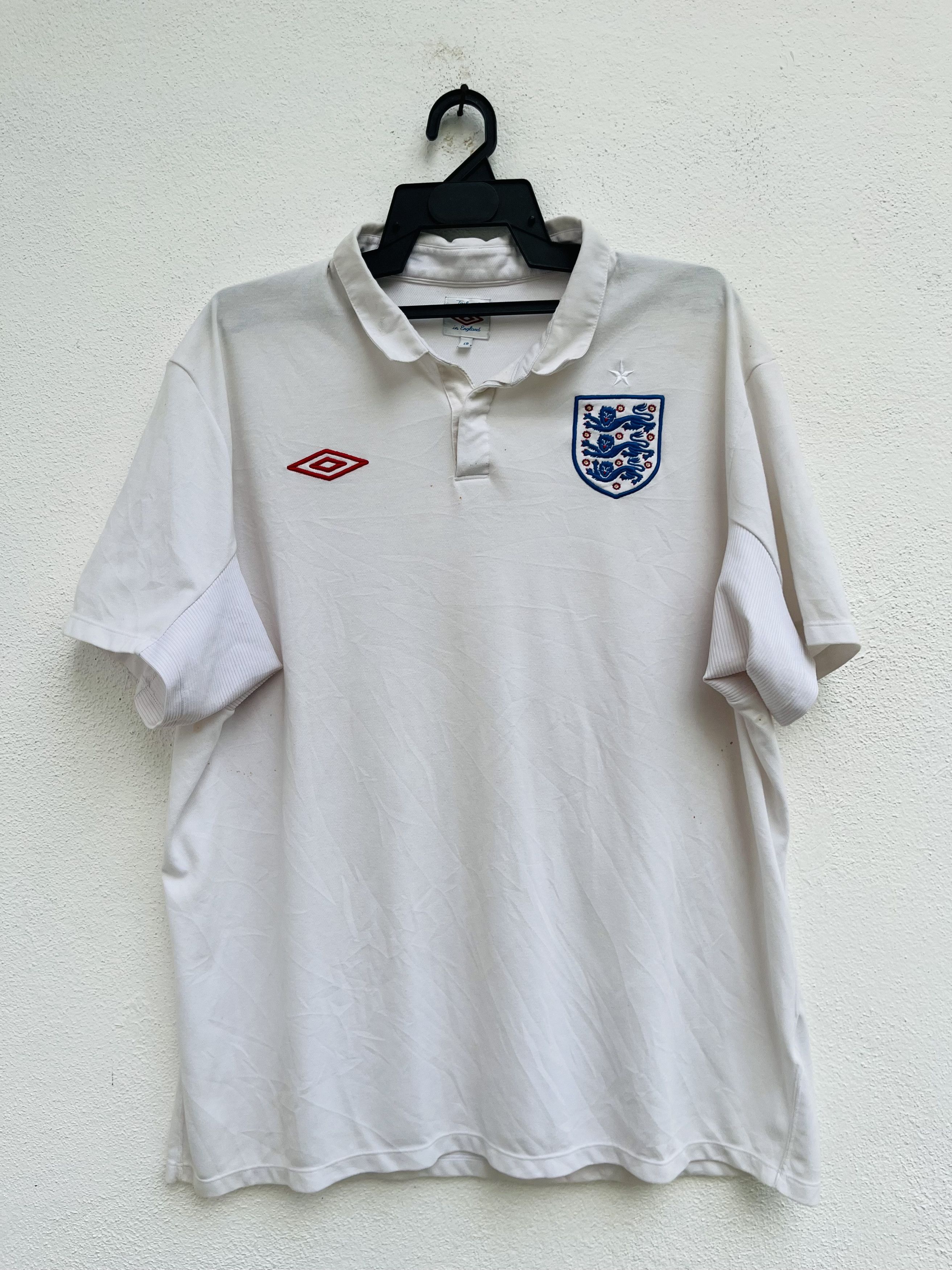 Japanese Brand Vintage England Tailored By Umbro White Colour Size US L / EU 52-54 / 3 - 1 Thumbnail