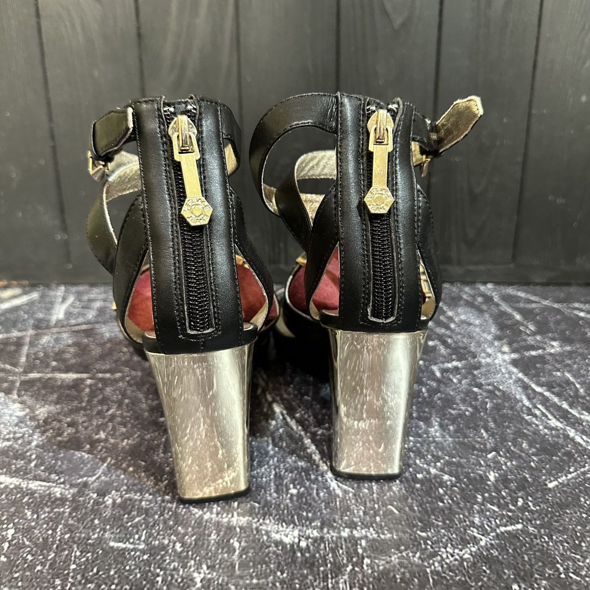 Versace Jeans Couture Versace Jeans Couture Leather Women’s Heels 37 Size Size US 7 / IT 37 - 7 Thumbnail