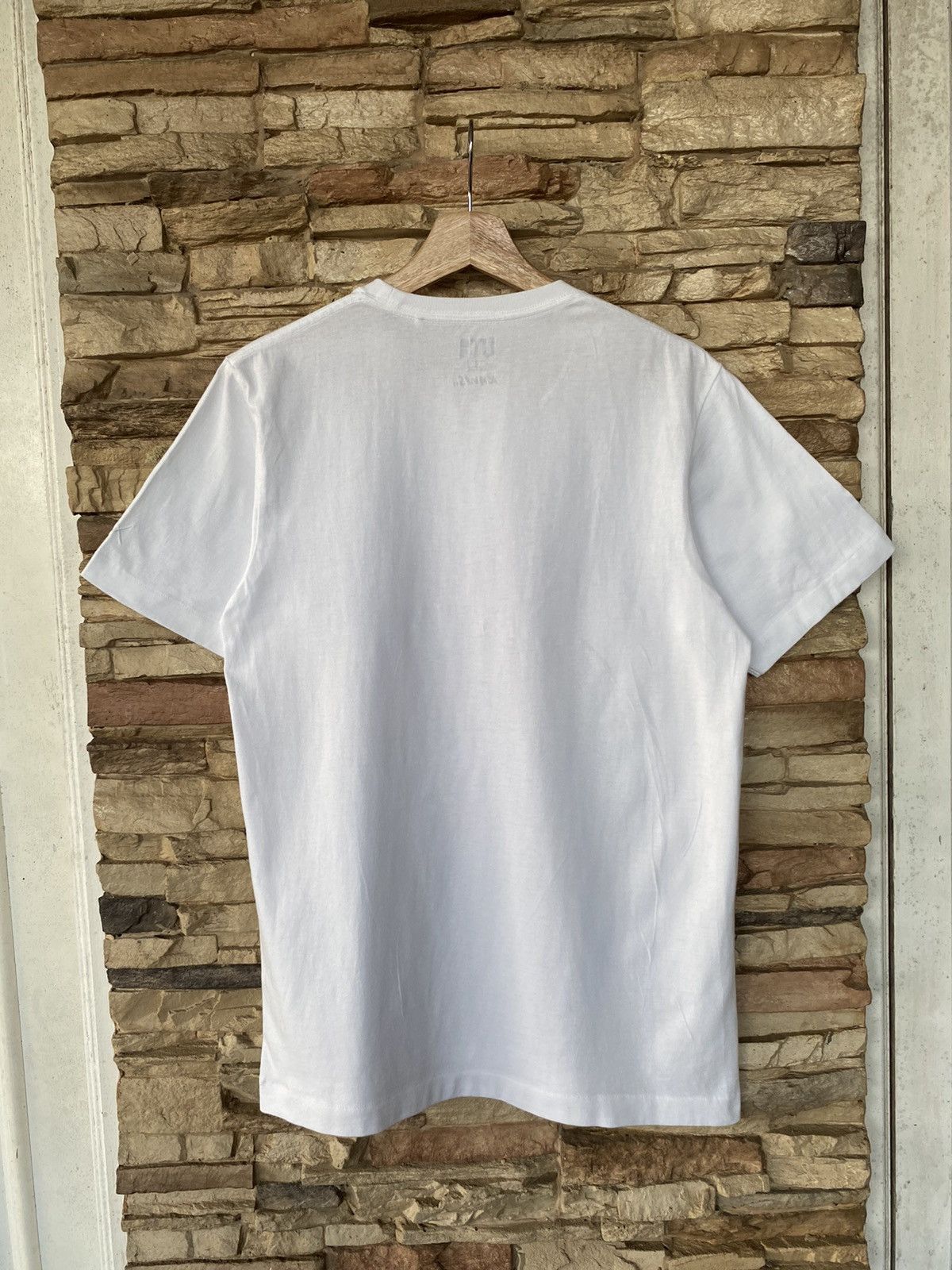 Vintage Rare Uniqlo x Kaws Tees Size US M / EU 48-50 / 2 - 13 Thumbnail