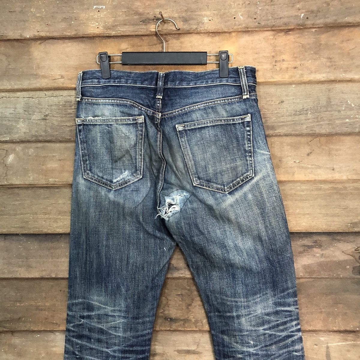 Uniqlo Uniqlo UJ faded Blue ripped distressed Denim Pants #7307 Size US 30 / EU 46 - 13 Thumbnail