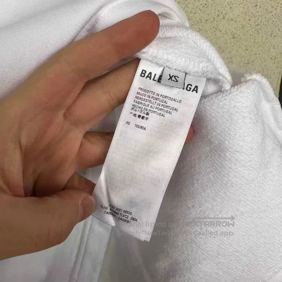 Balenciaga Balenciaga Valentine Limited Heart Hoodie. Size XS / US 0-2 / IT 36-38 - 3 Thumbnail