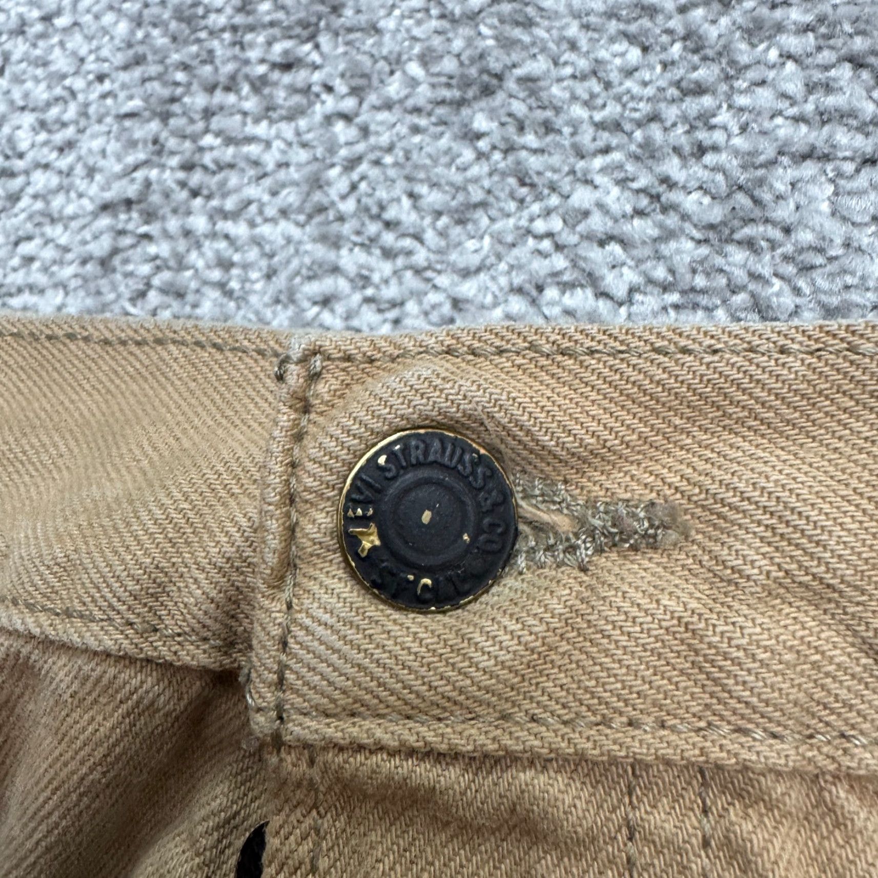 Levi's Levi's 501 Jeans Mens 38x34 Denim Straight Button Fly Brown Cotton Vintage? No (but check) No Size US 38 / EU 54 - 3 Thumbnail
