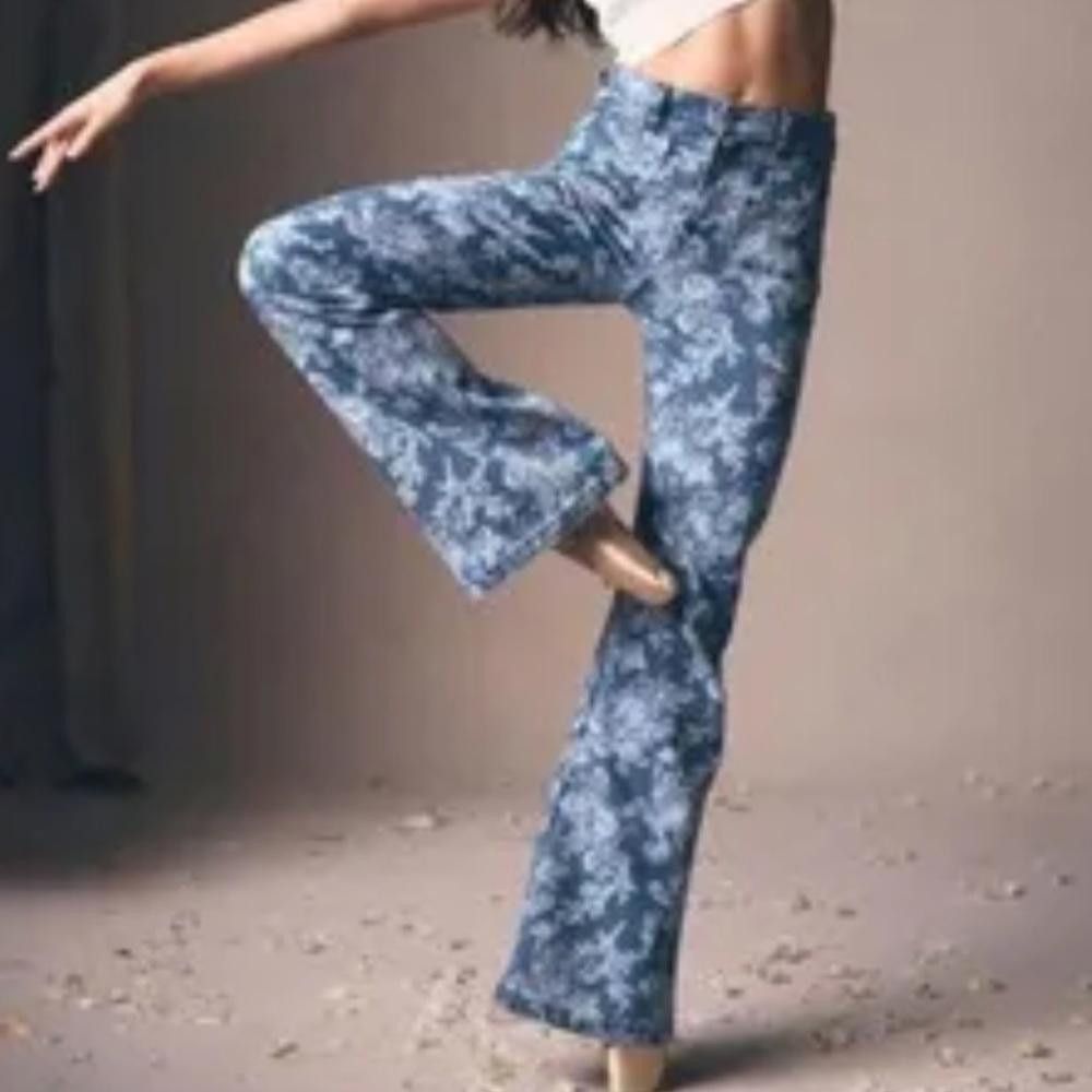 Designer LoveShackFancy NWT High Rise Floral Flare Jean Limited 28 Size 28" / US 6 / IT 42 - 1 Thumbnail