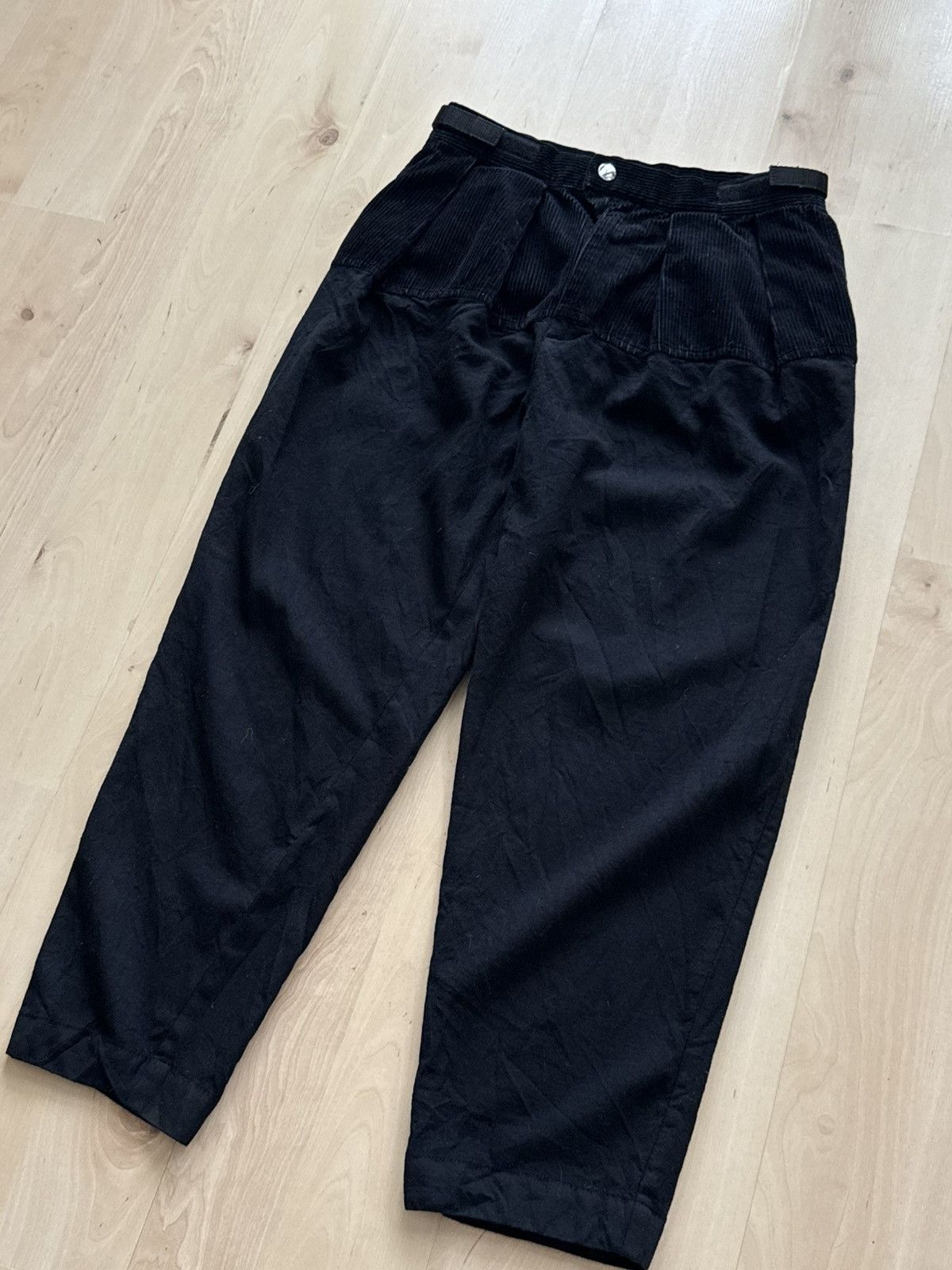 Japanese Brand ISNURH wool baggy trousers chino pants womens Size 26" / US 2 / IT 38 - 9 Thumbnail
