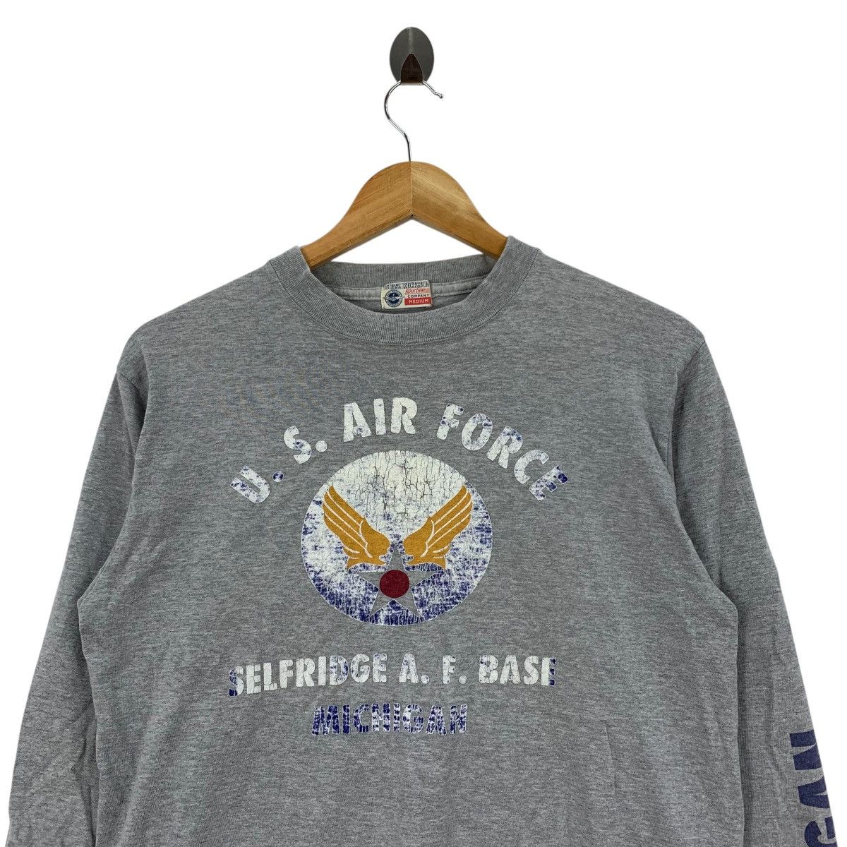 Buzz Rickson's BUZZ RICKSON US Air Force Selfridge A.F.B Japanese Tshirt Size US M / EU 48-50 / 2 - 2 Thumbnail