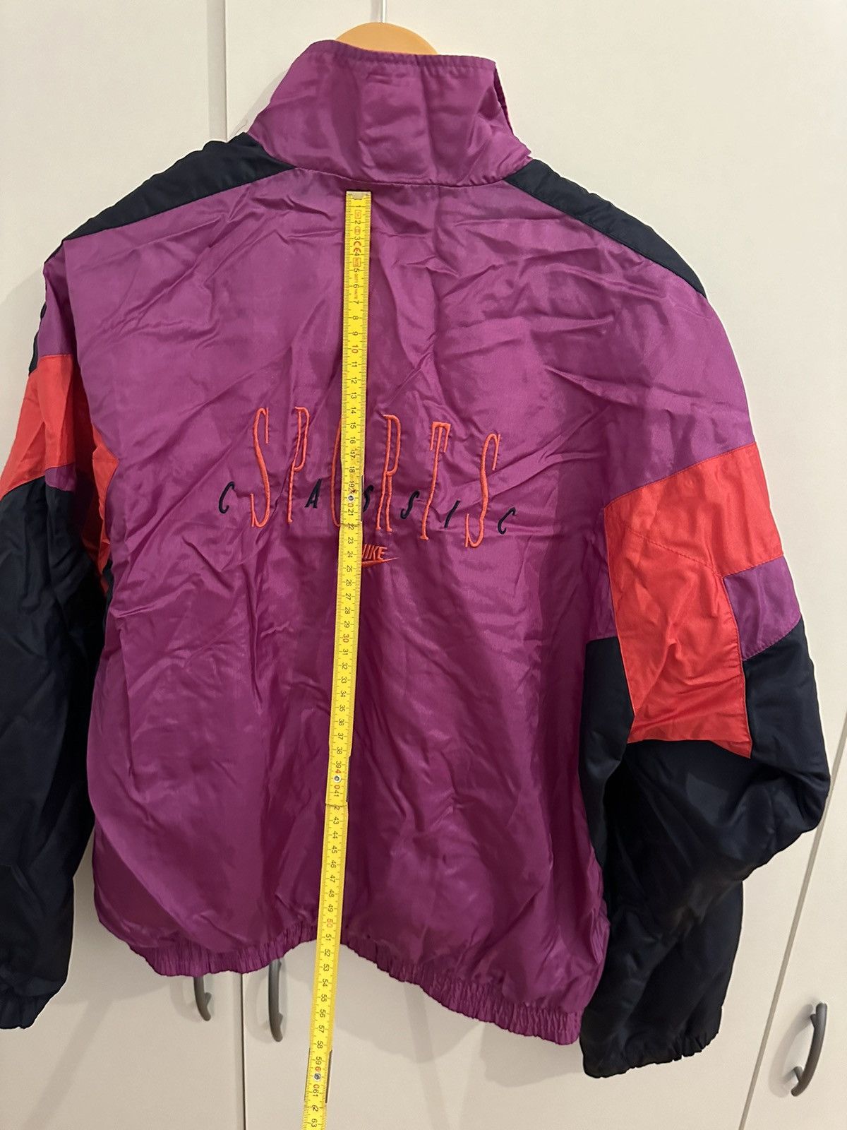 Nike Nike Jacket Windbreaker Size S Vintage Jacke Retro Size US S / EU 44-46 / 1 - 14 Thumbnail