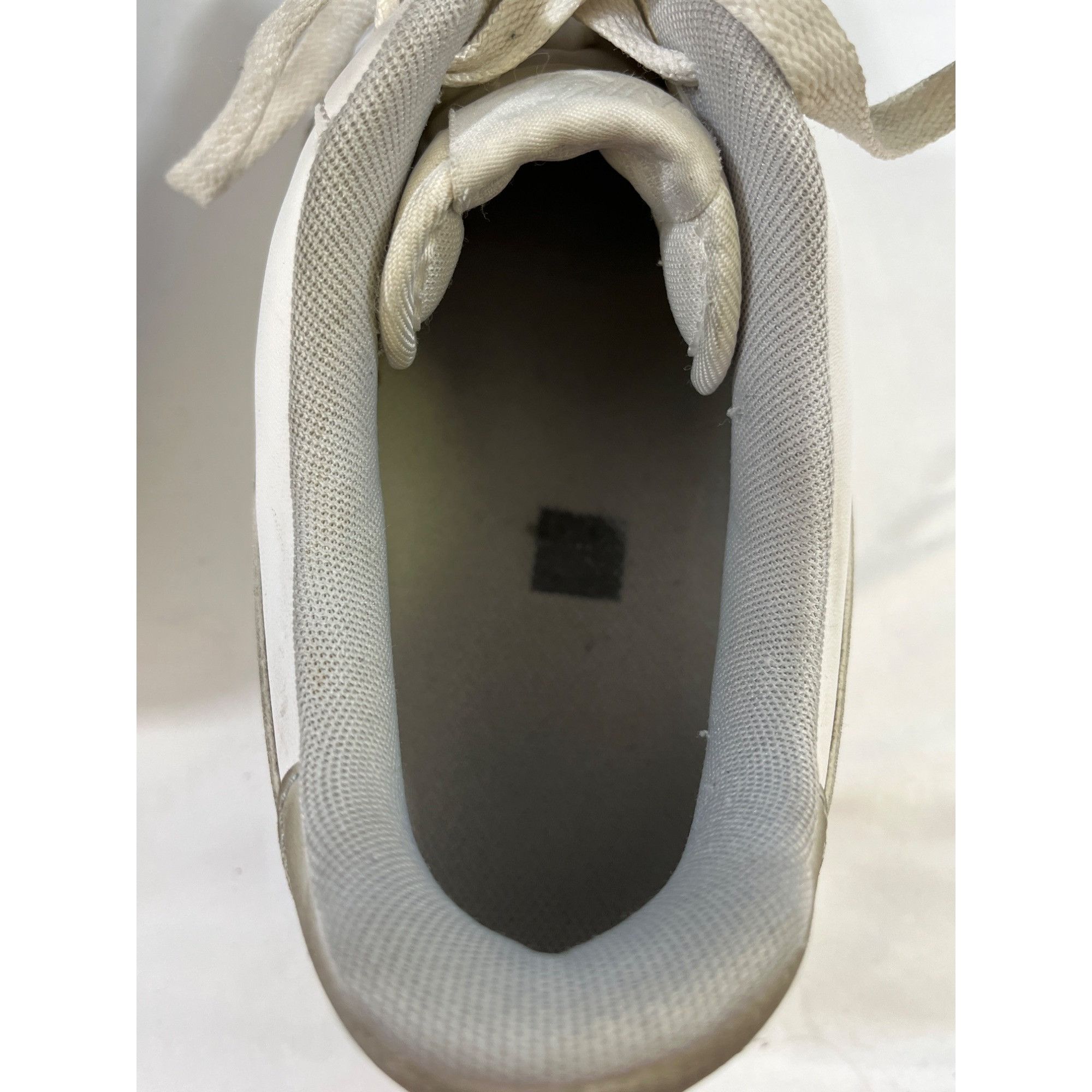 Nike Nike Air Force 1 Men's White Shoes/Sneakers Size 12.5 SKU 59 Size US 12.5 / EU 45-46 - 9 Thumbnail