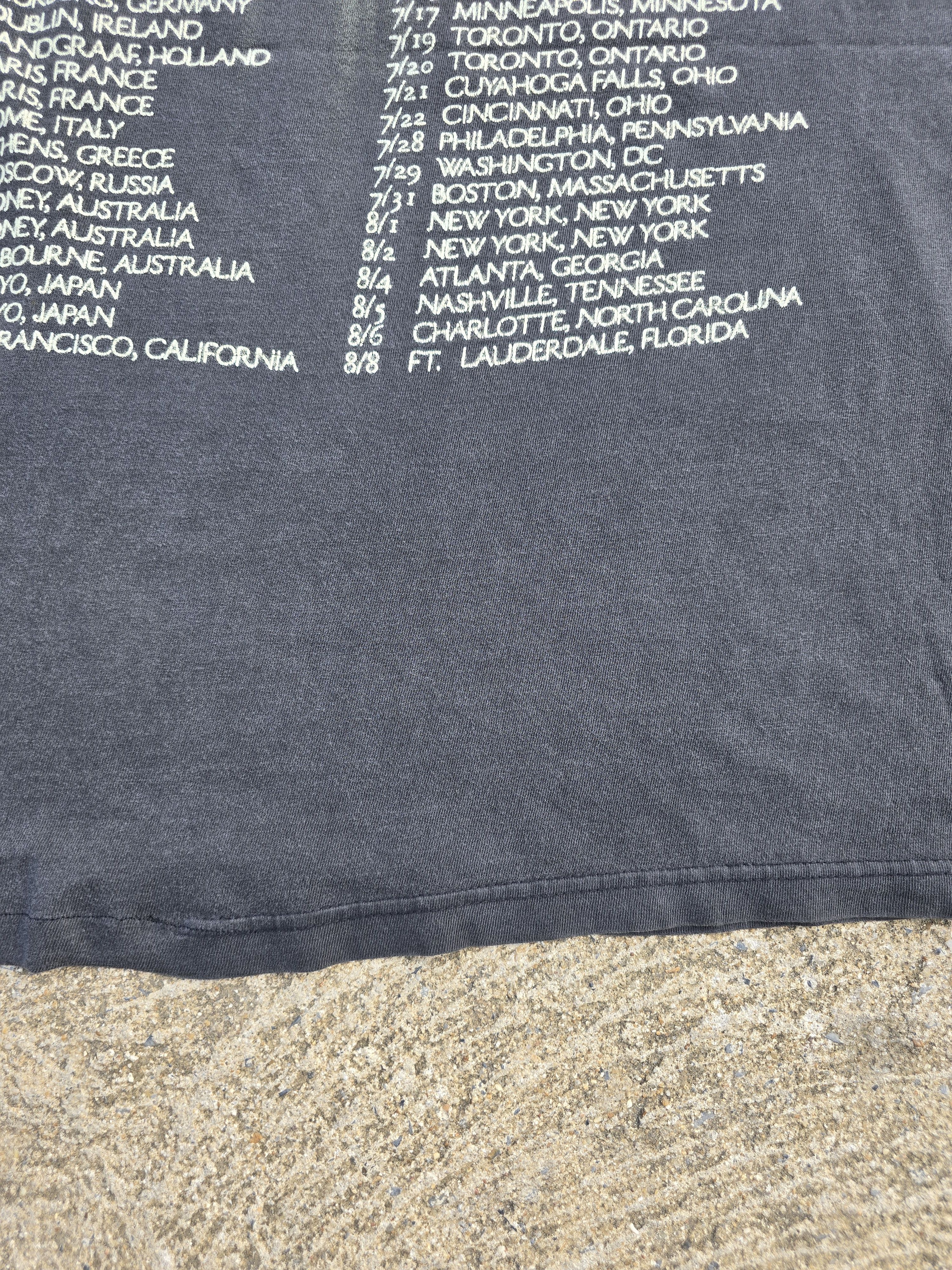 Giant Vintage Smashing Pumpkins Adore World Tour 1998 Size US XL / EU 56 / 4 - 7 Thumbnail