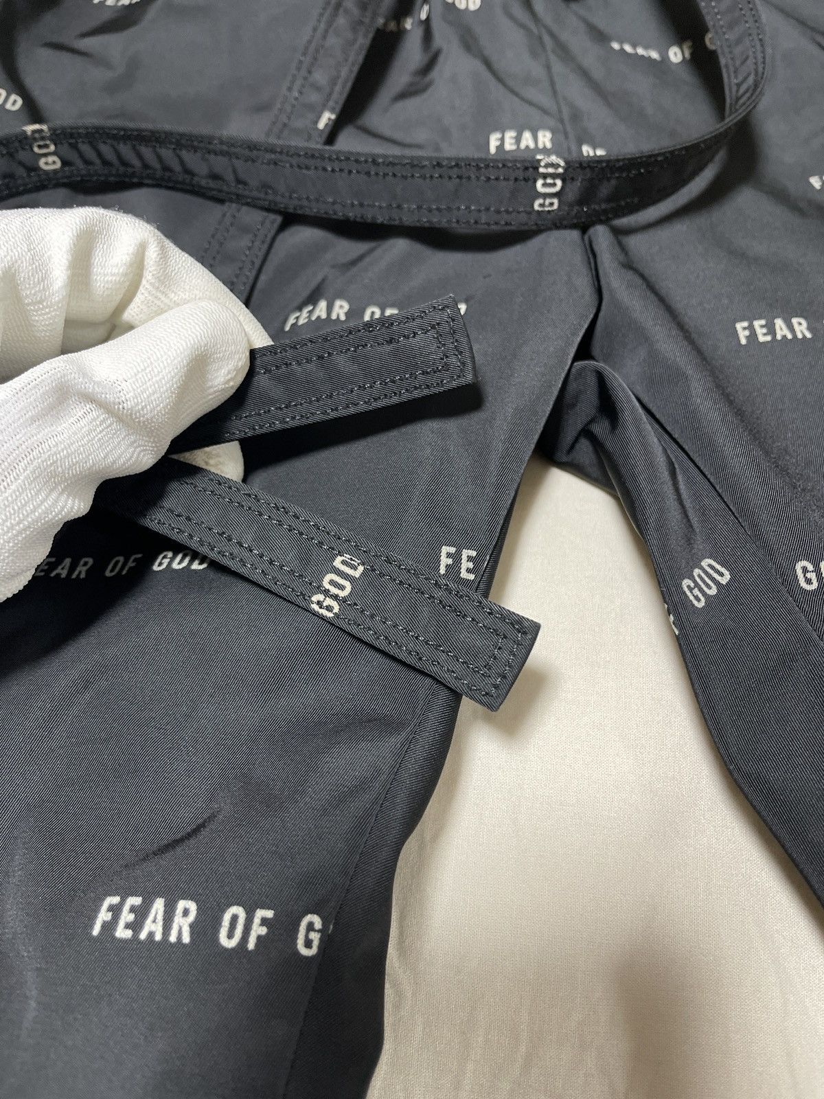 Fear of God Fear of god 6th baggy nylon pants Size US 30 / EU 46 - 9 Thumbnail